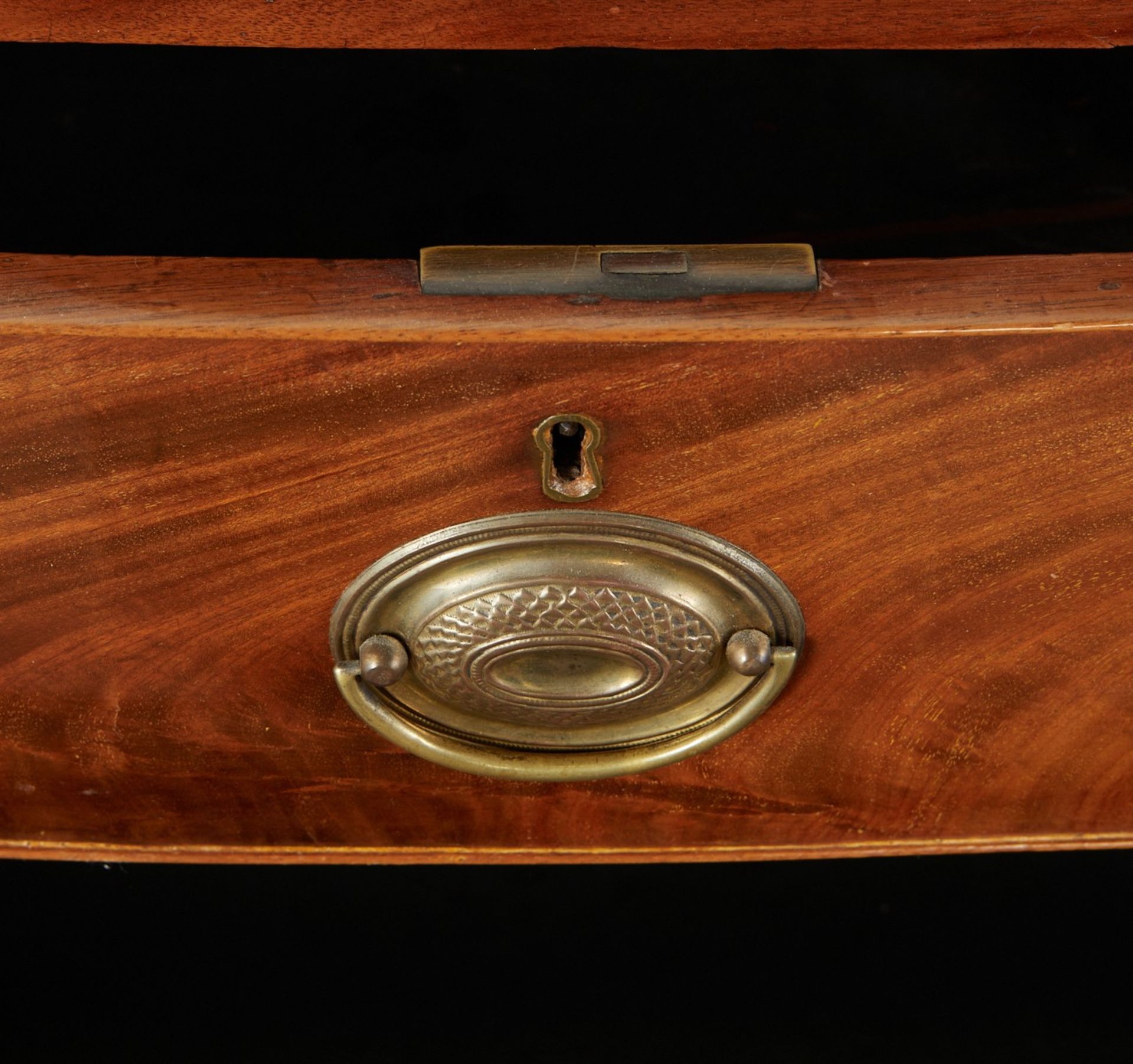 Federal Bow Front Chest of Drawers - Image 7 of 14