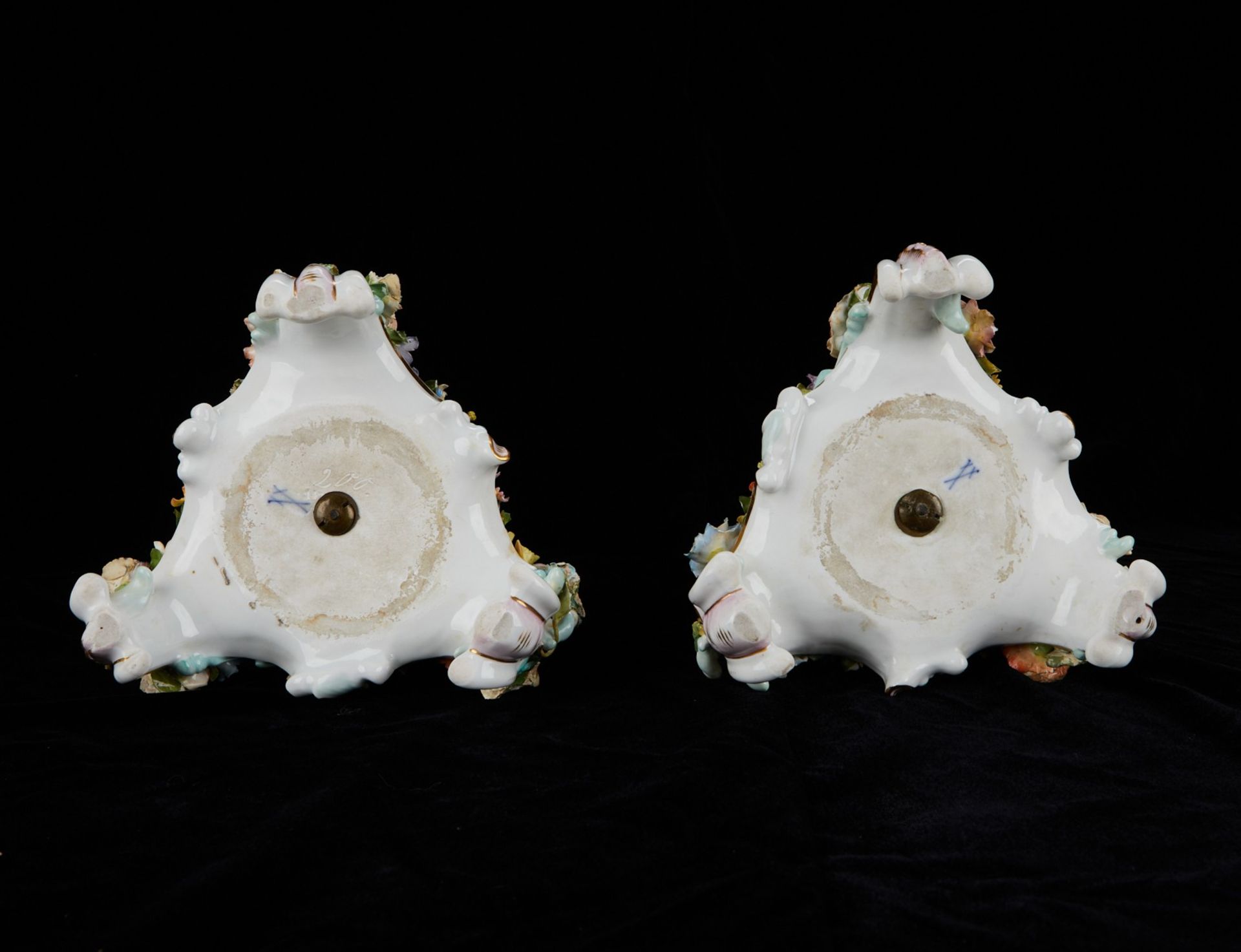 Pr. Meissen Porcelain 6 Arm Candelabras - Damaged - Bild 9 aus 11