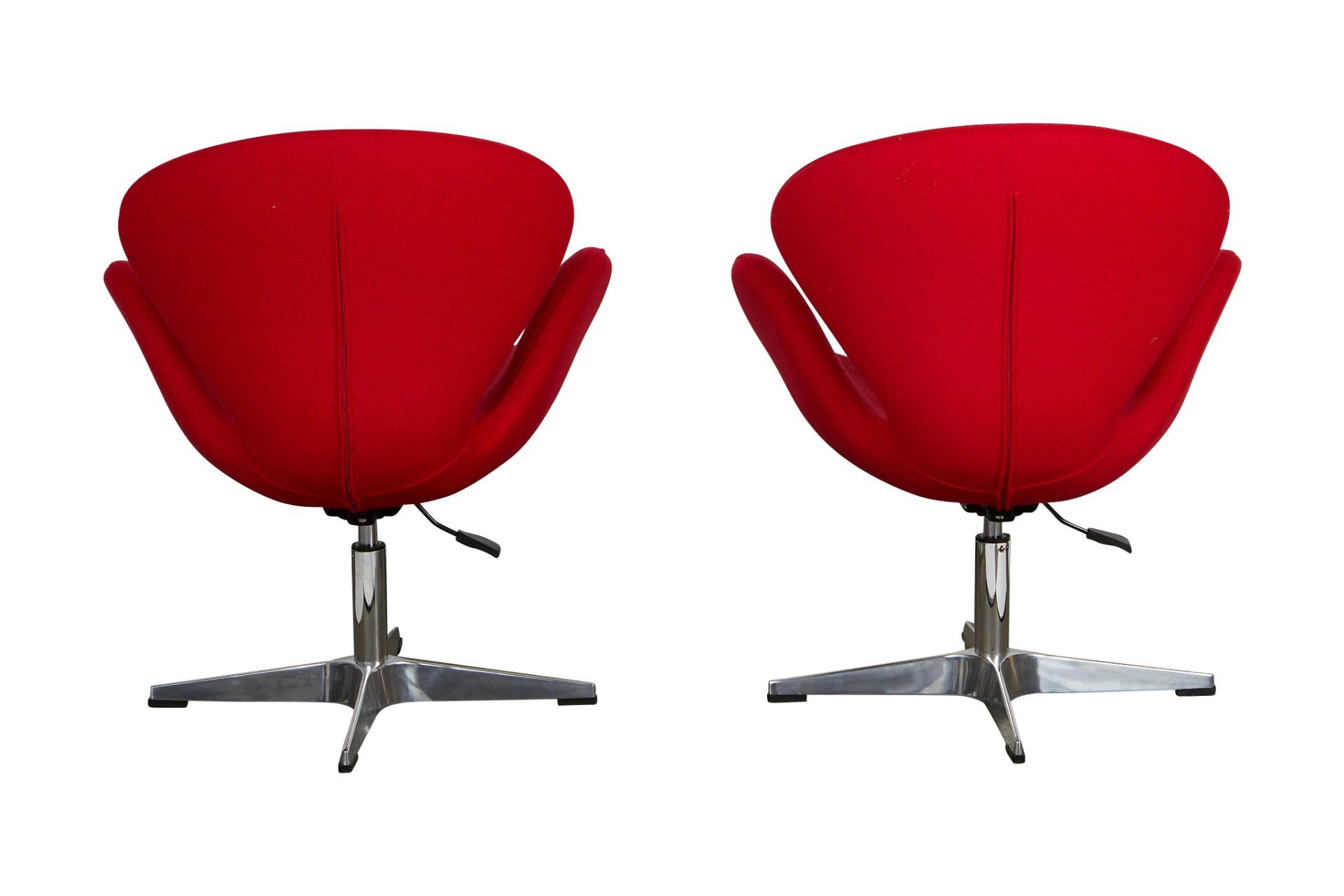 Pair Arne Jacobsen Style Red Swan Chairs - Bild 4 aus 5