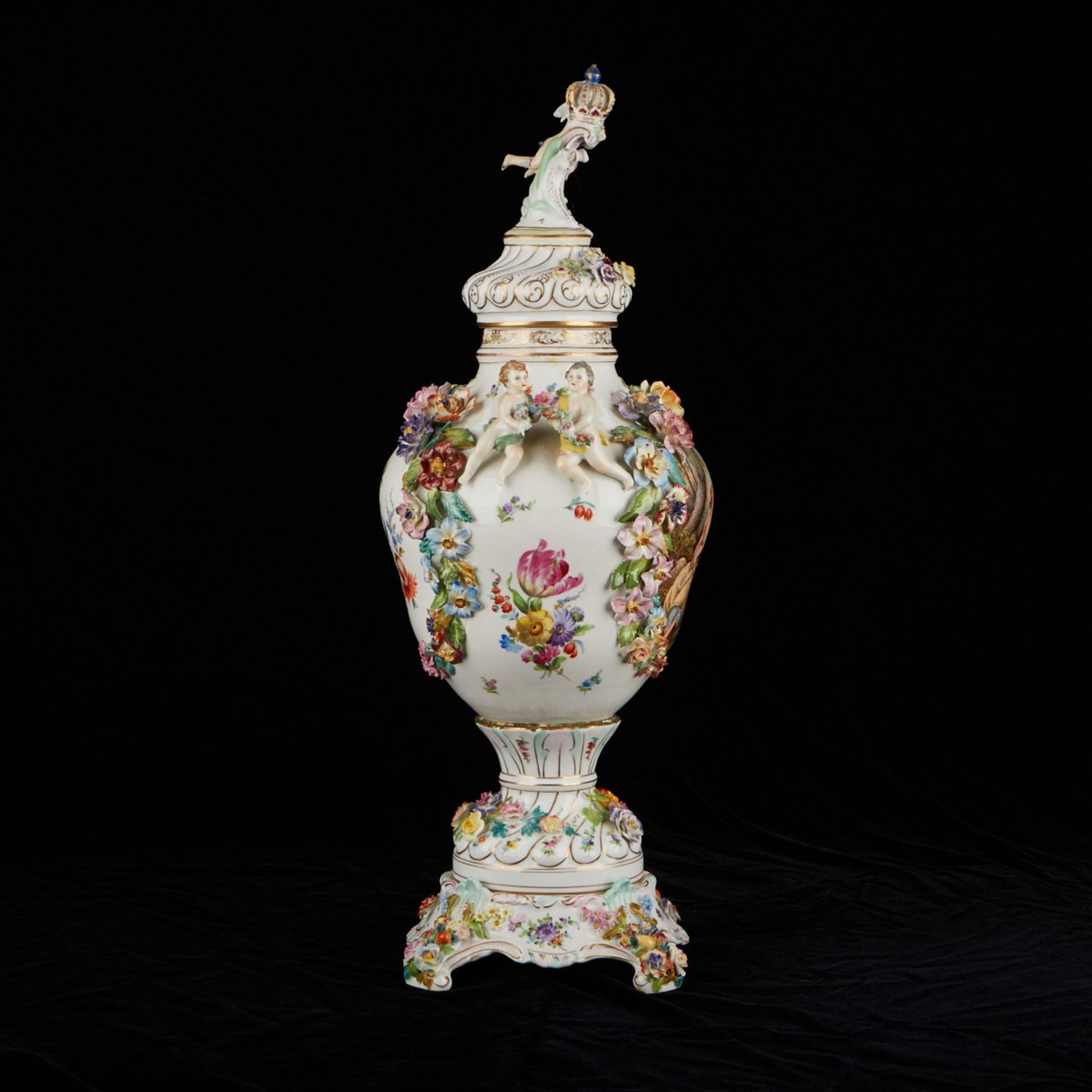 Carl Thieme Dresden Porcelain Urn w/ Putti 24 in - Image 4 of 14