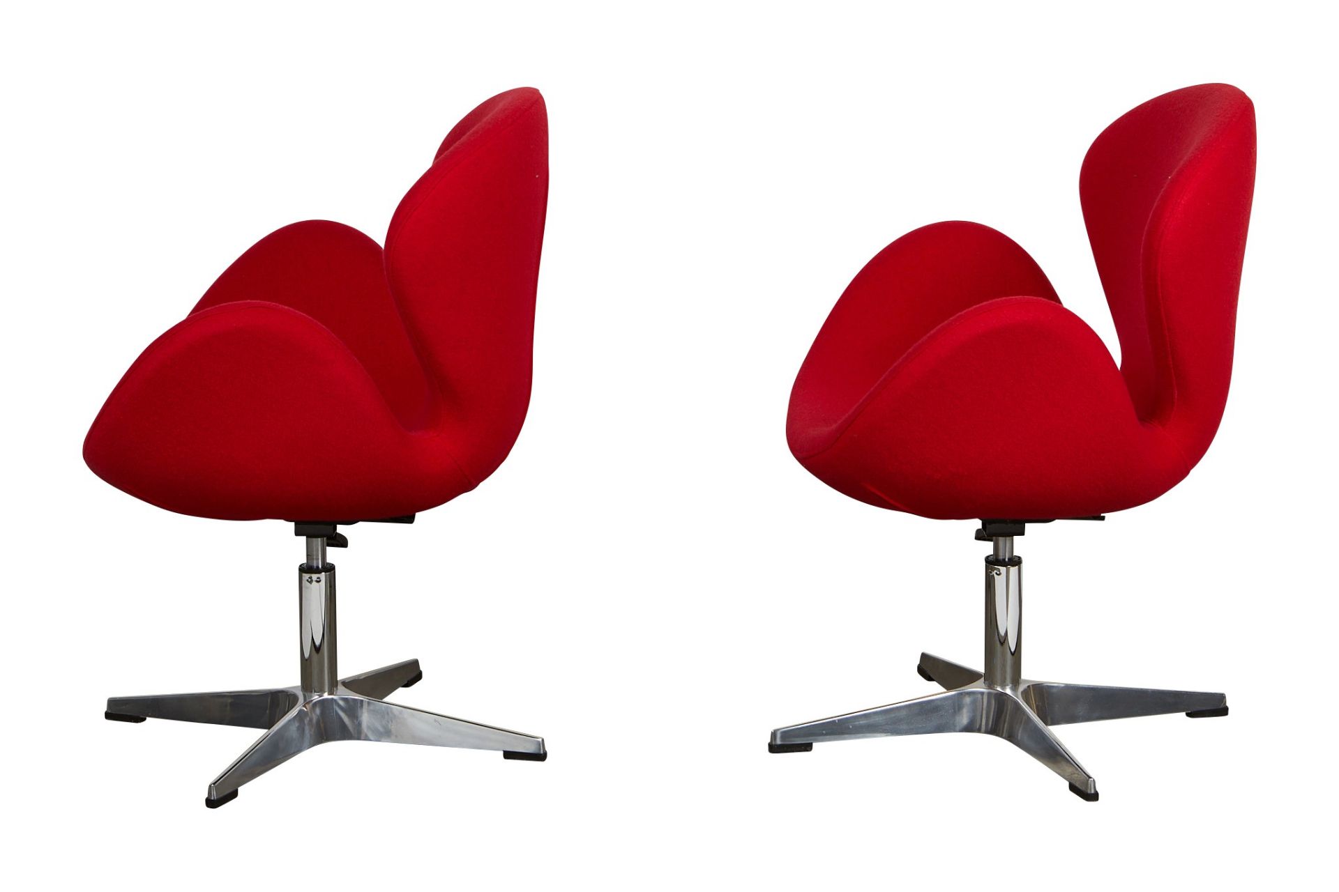 Pair Arne Jacobsen Style Red Swan Chairs - Bild 2 aus 5