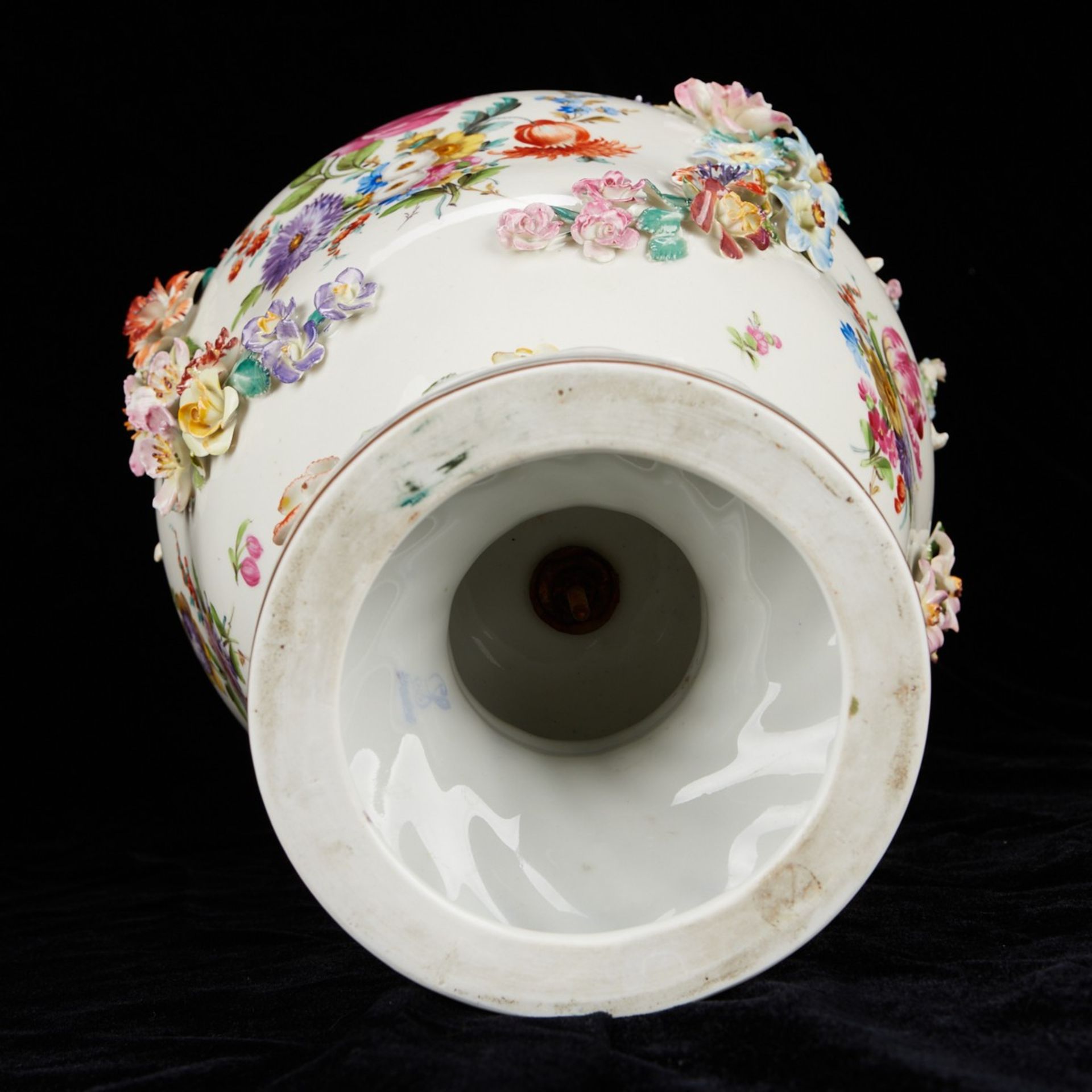 Carl Thieme Dresden Porcelain Urn w/ Putti 24 in - Image 12 of 14