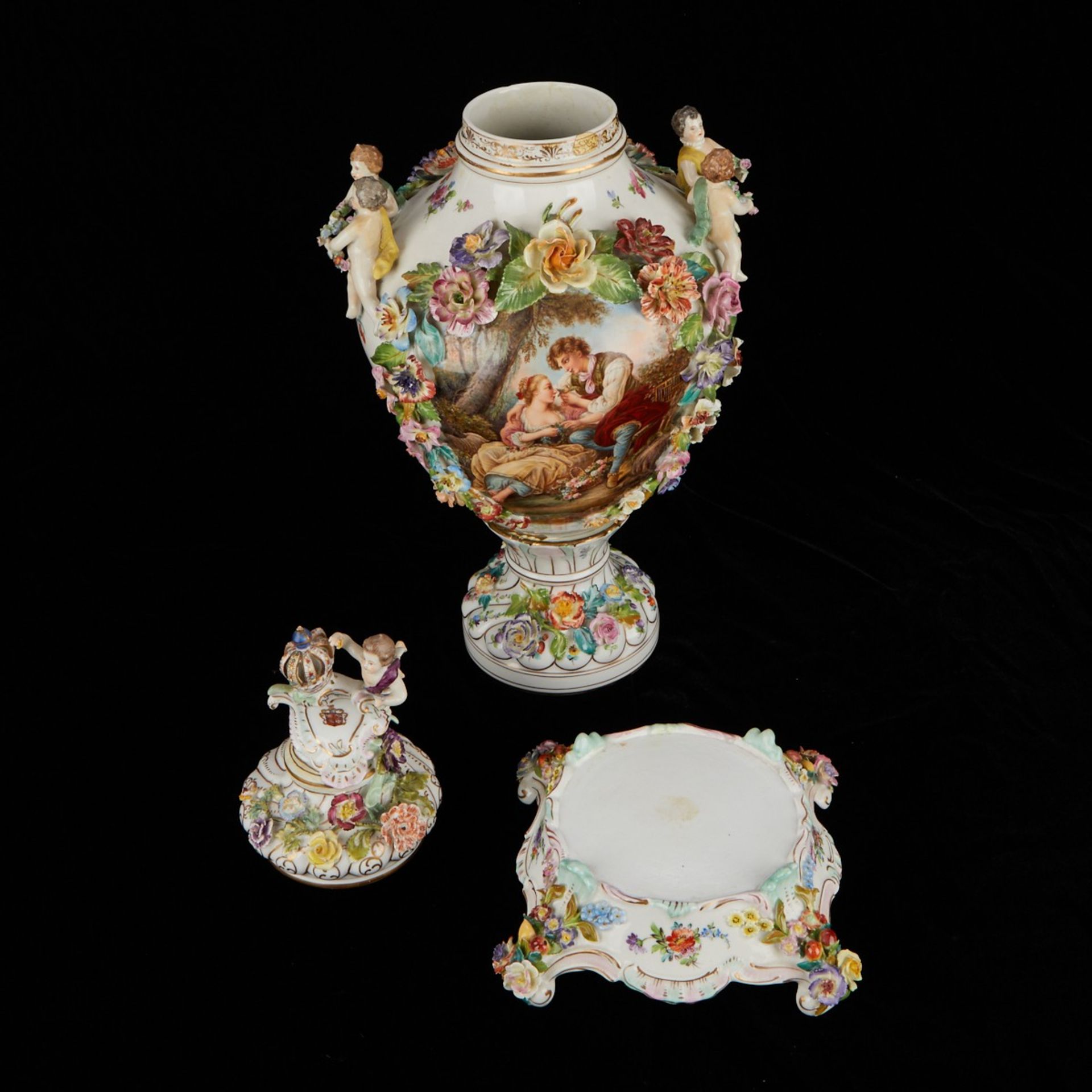 Carl Thieme Dresden Porcelain Urn w/ Putti 24 in - Image 7 of 14