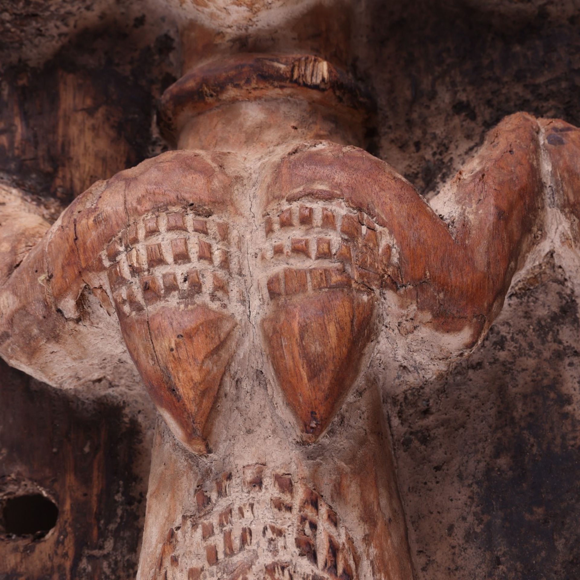 African Wooden Carved Door Panel w/ Heads - Image 7 of 11