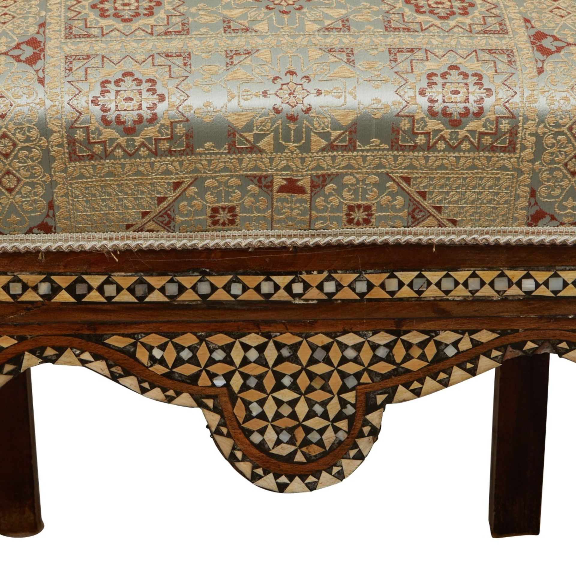 8 Syrian Mother of Pearl Inlaid Chairs - Bild 10 aus 12