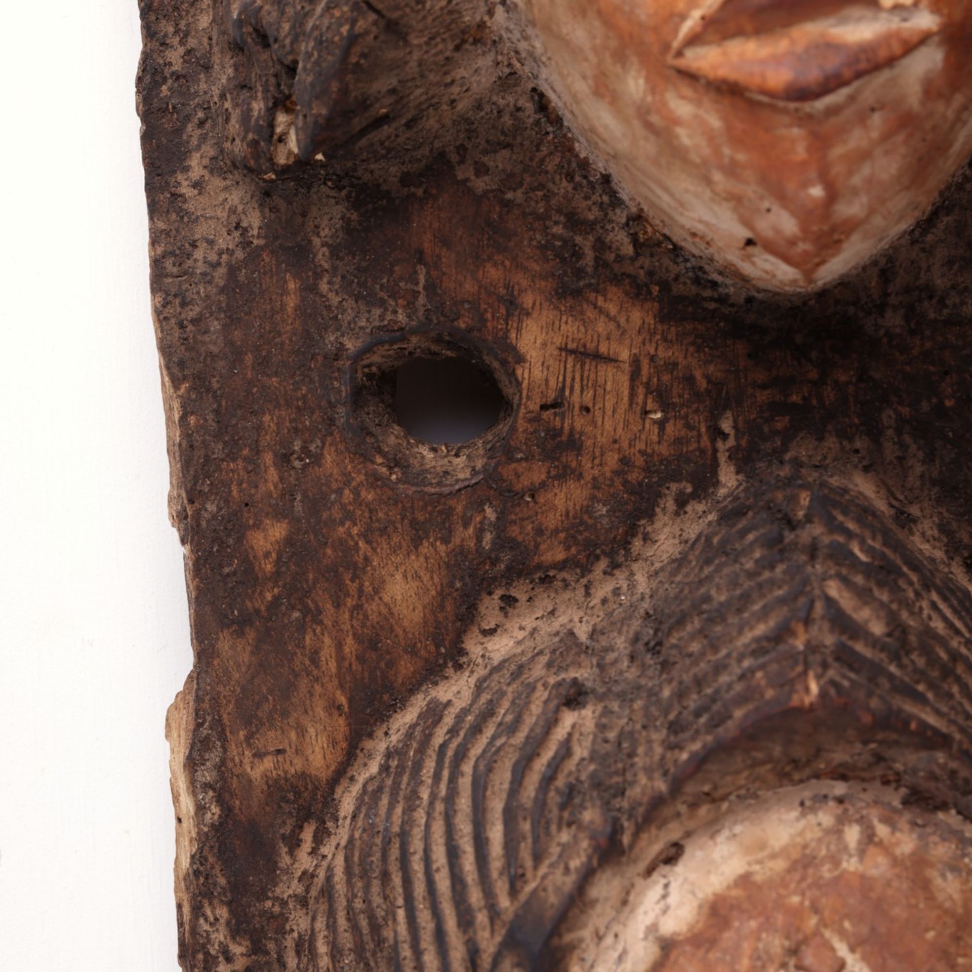 African Wooden Carved Door Panel w/ Heads - Bild 10 aus 11