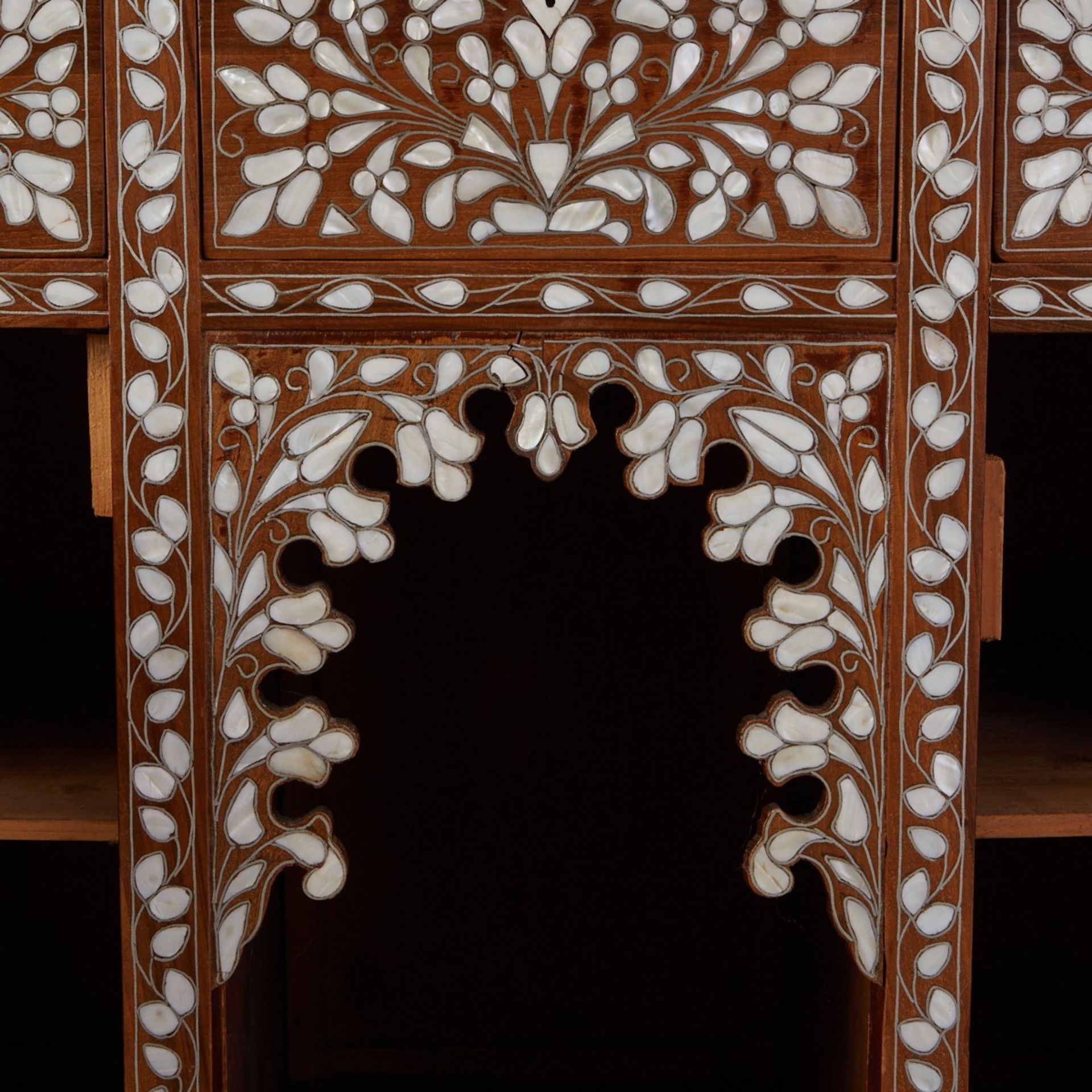 Syrian Mother of Pearl Inlaid Dressing Table - Image 8 of 10