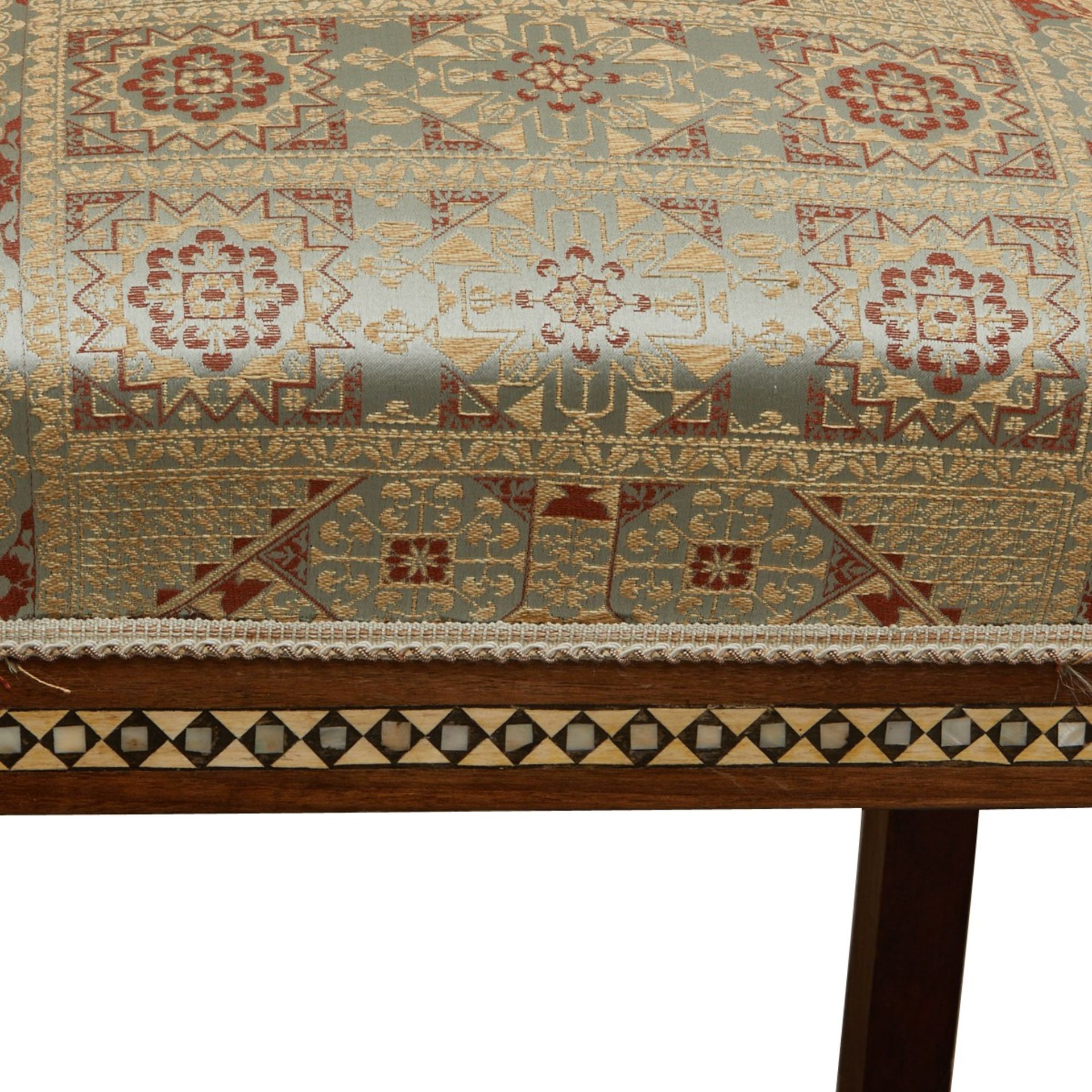 8 Syrian Mother of Pearl Inlaid Chairs - Bild 9 aus 12