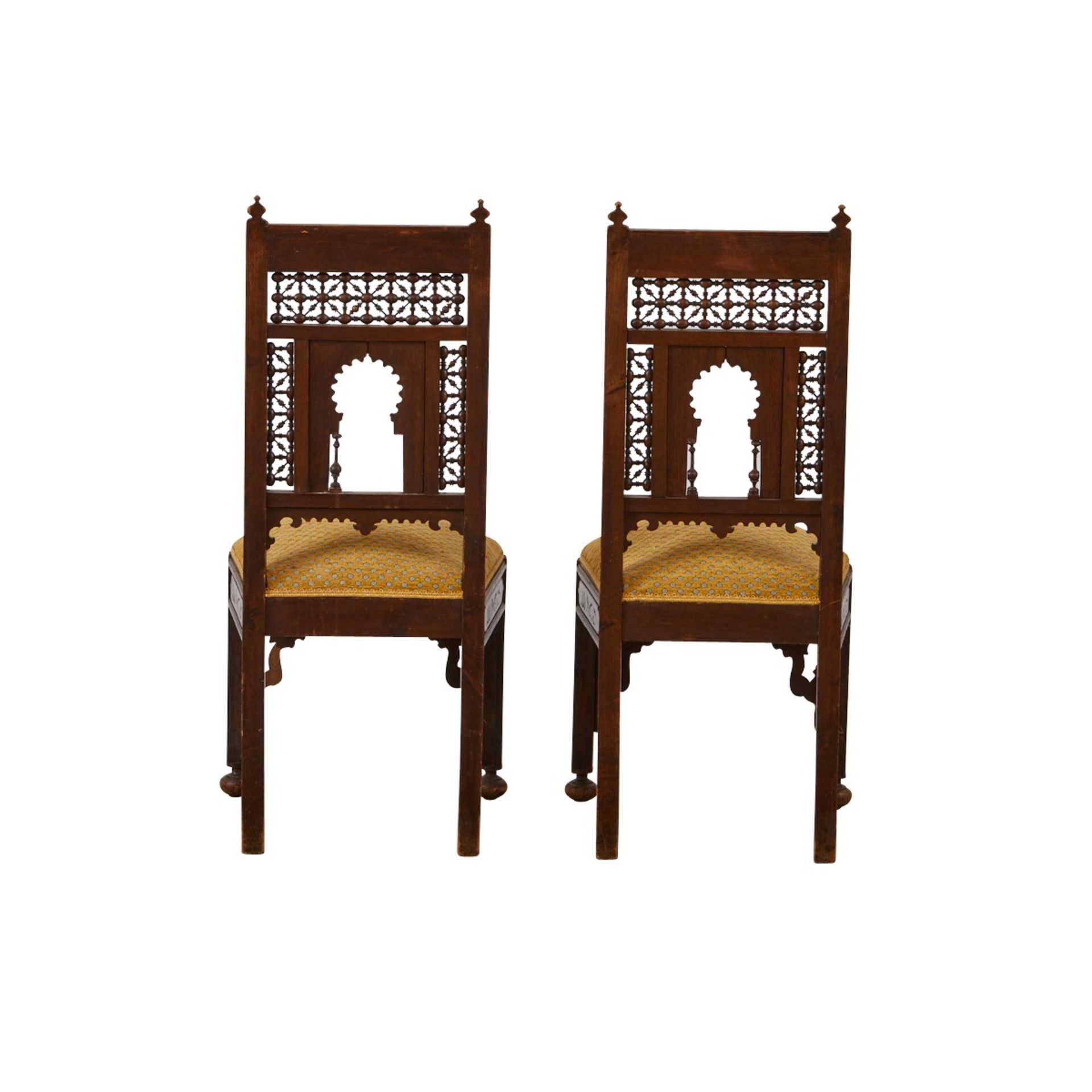 Pair of Syrian Carved Wooden Chairs - Bild 4 aus 9