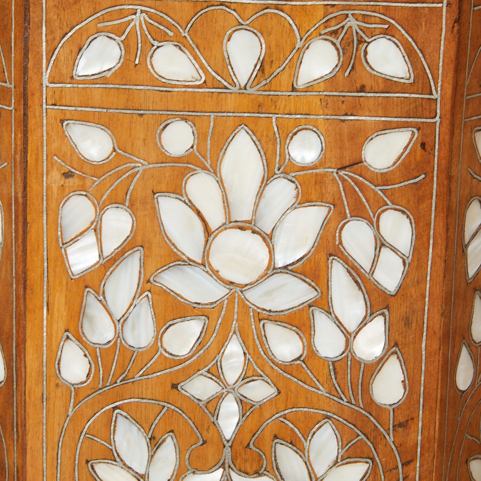 2 Syrian Mother of Pearl Inlaid Side Tables - Bild 9 aus 10