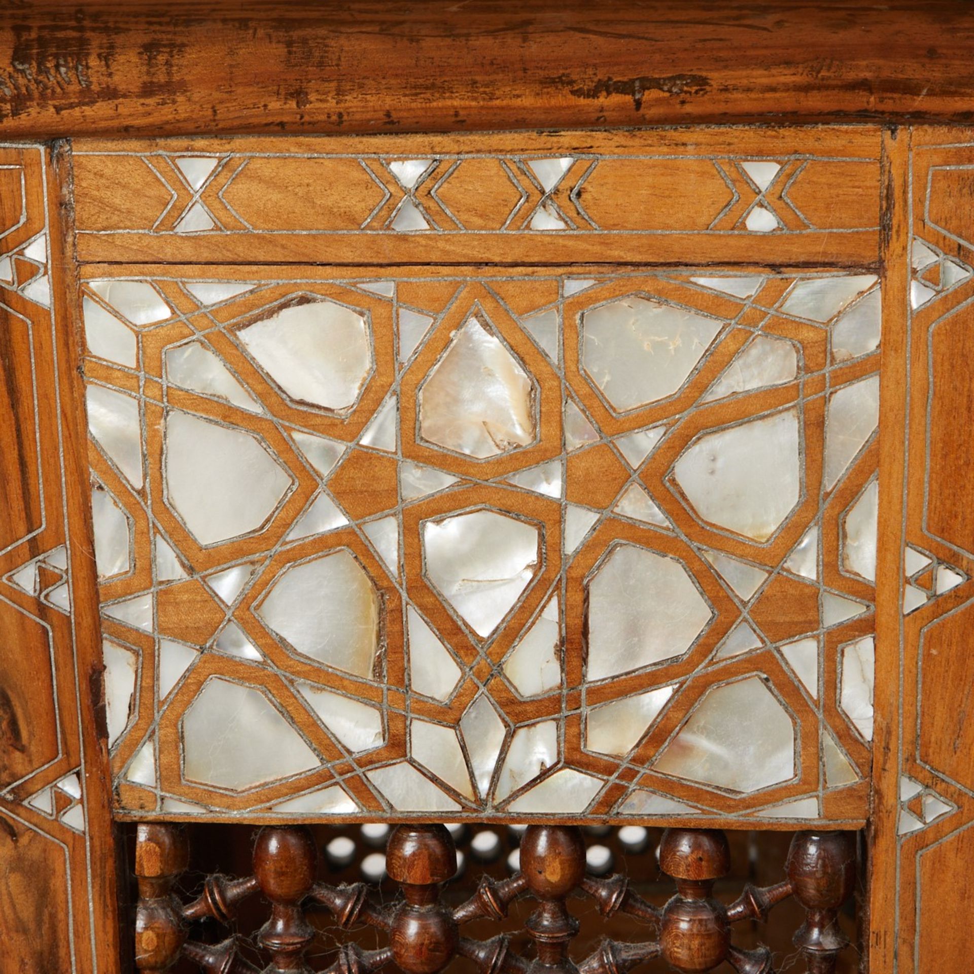 2 Syrian Mother of Pearl Inlaid Side Tables - Bild 8 aus 10