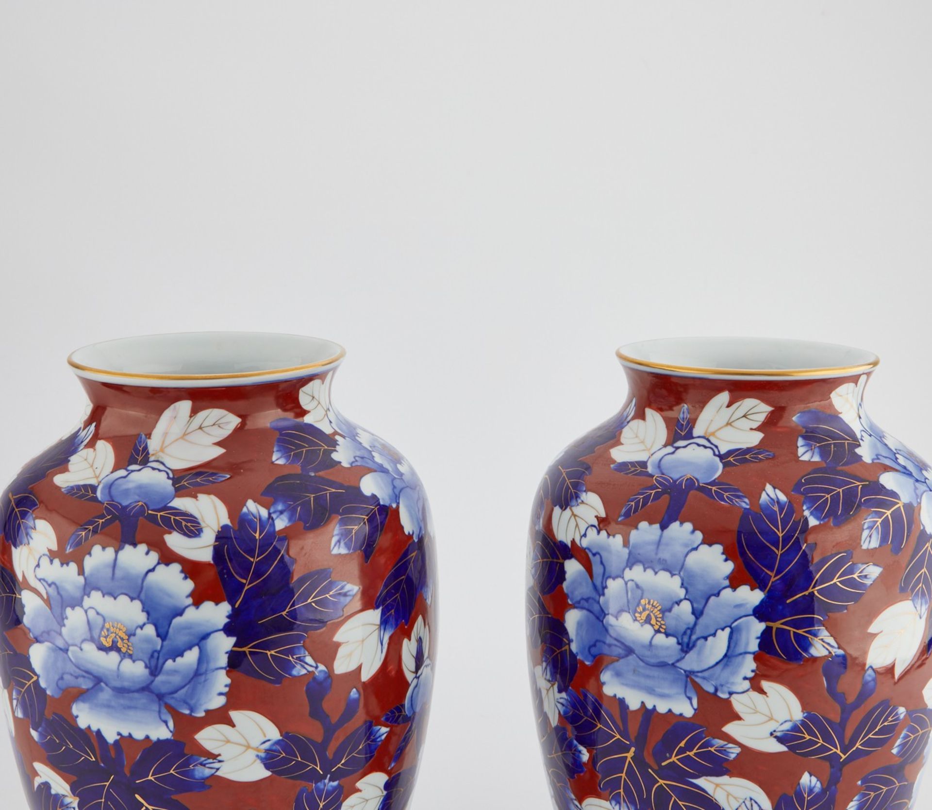 Pair Japanese Arita Vases - Image 5 of 7