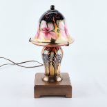 Lundberg Studios Art Glass Boudoir Lamp