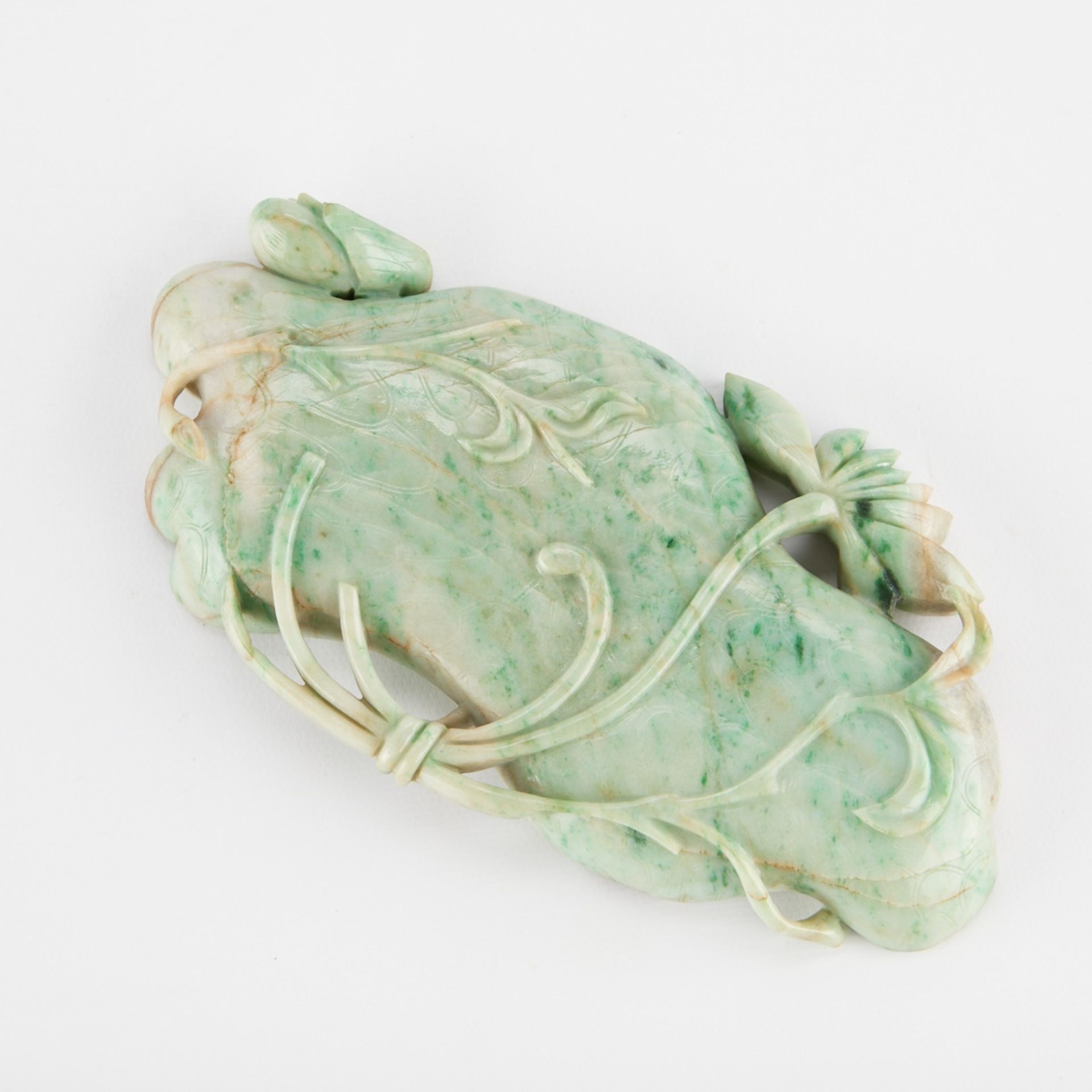 Antique Chinese Jade Lily Form Brush Washer - Image 3 of 6