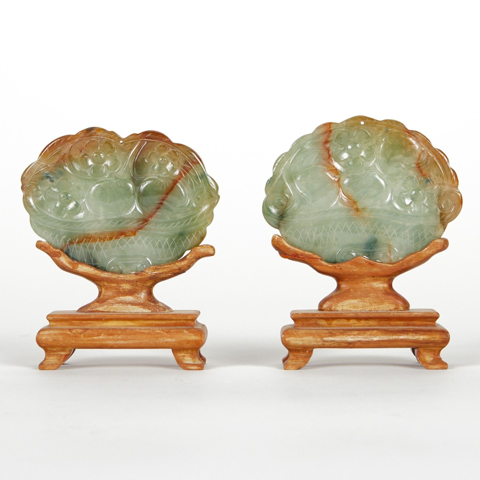 Pair of Modern Chinese Jade Plaques on Stands - Bild 2 aus 8
