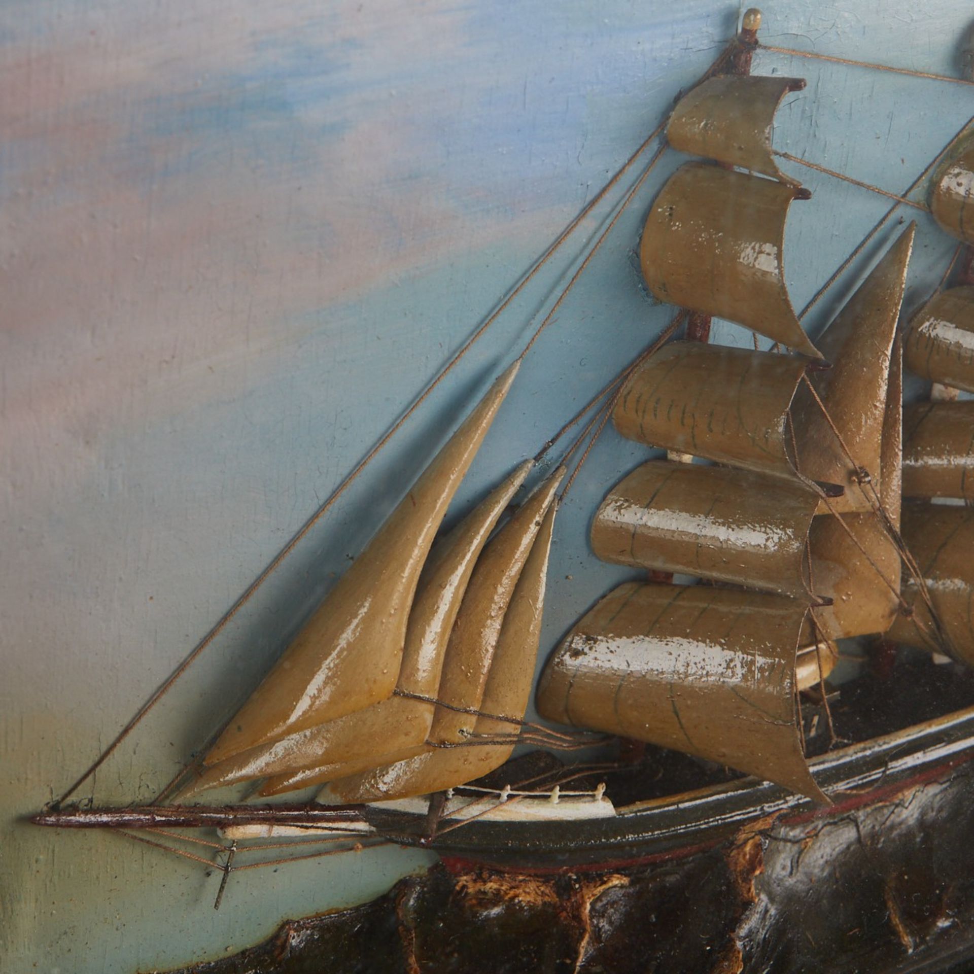 Folk Art Wooden Ship Diorama w/ Case - Bild 4 aus 5