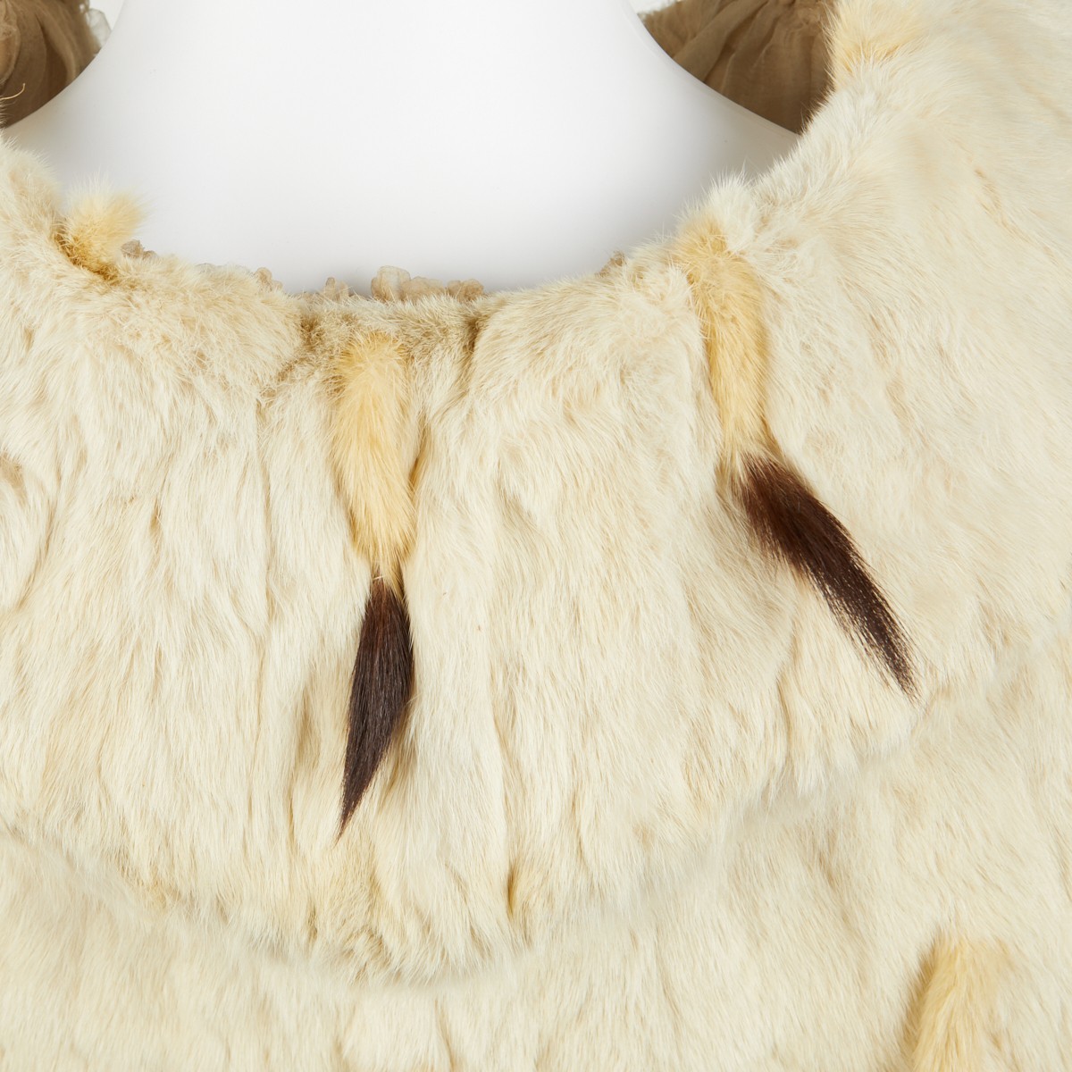 White Ermine Opera Cape w/ Belt - Image 10 of 12