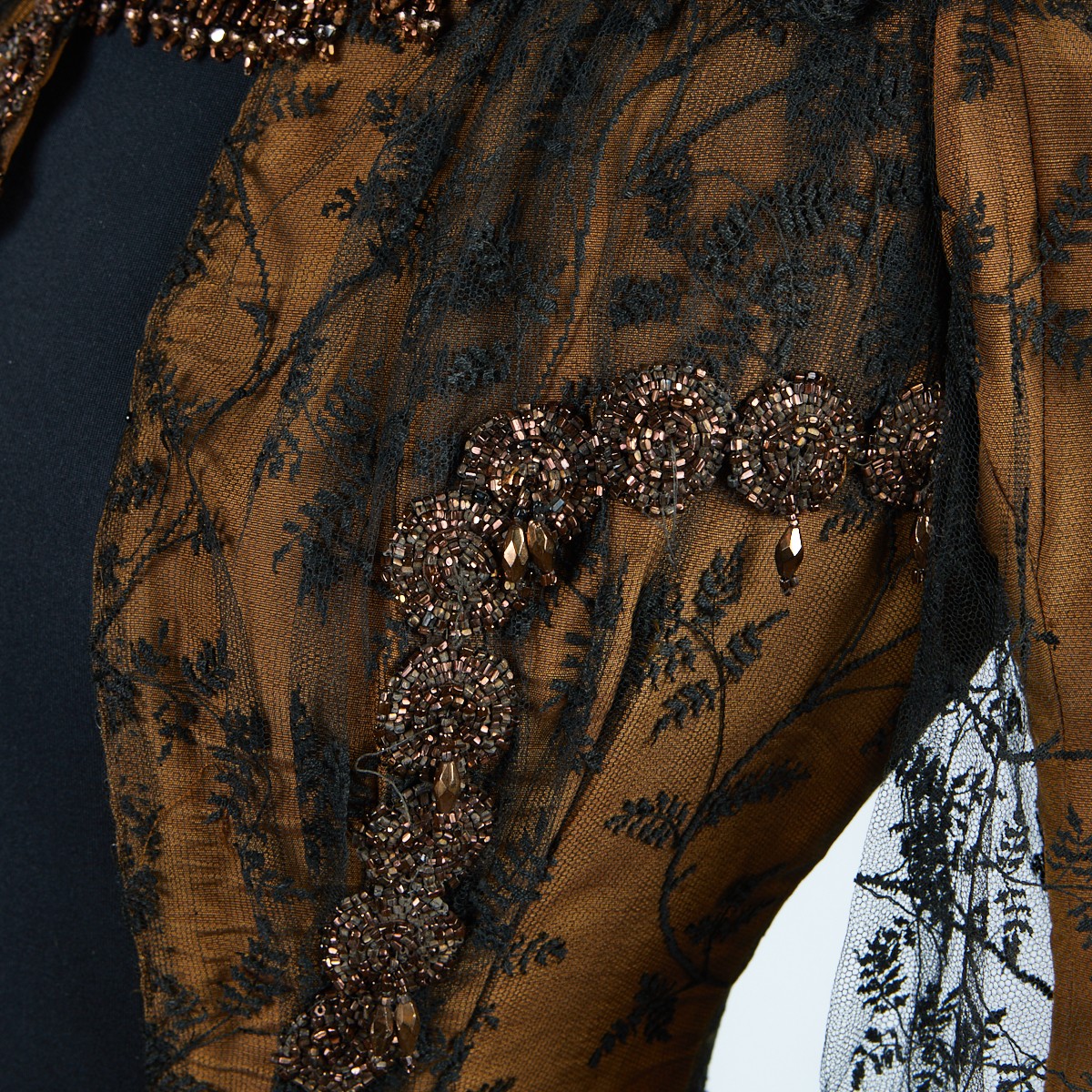 1890s Evening Dress w/ Lace & Beadwork - Image 5 of 8