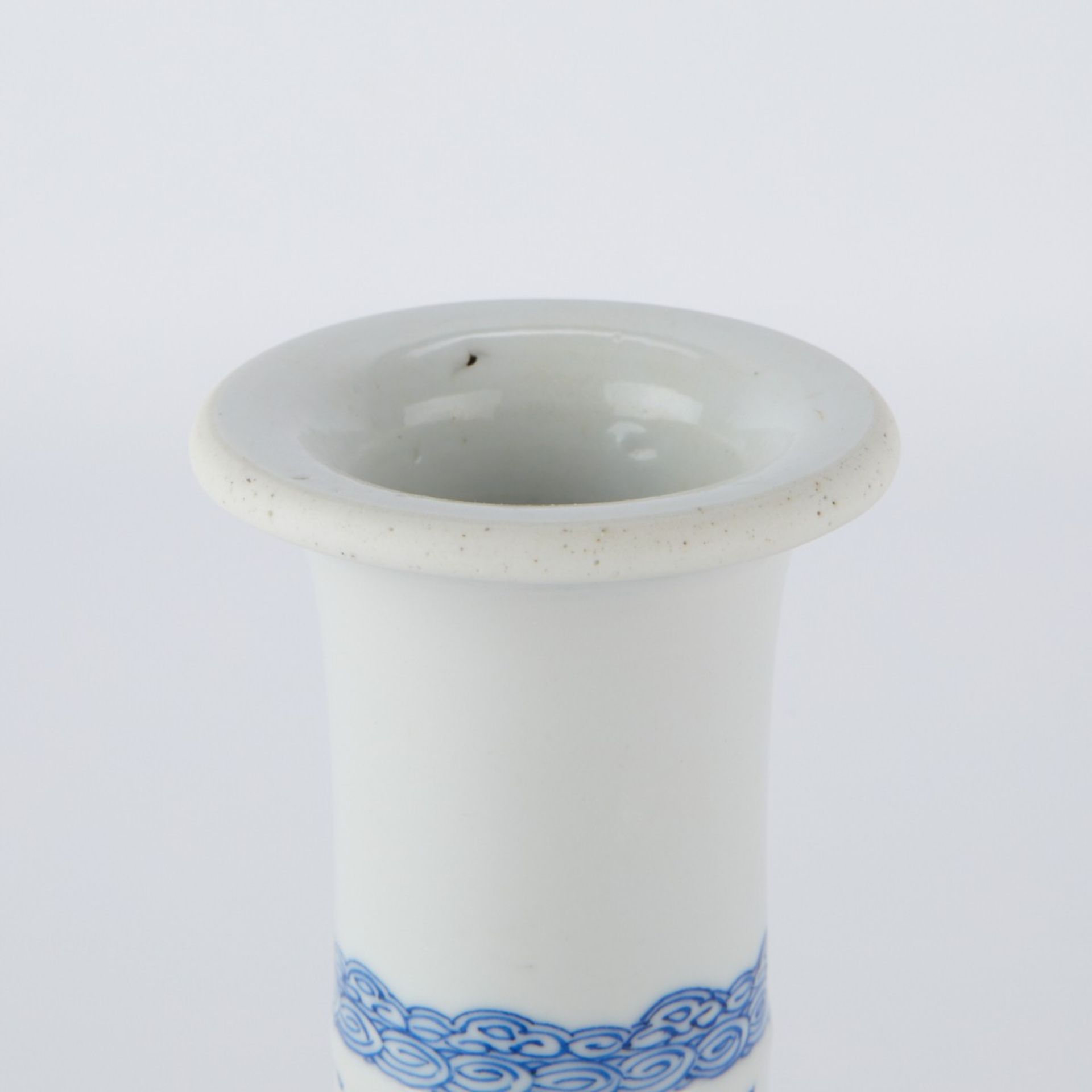 Chinese 18th c. Kangxi Porcelain Mallet Vase - Bild 4 aus 6