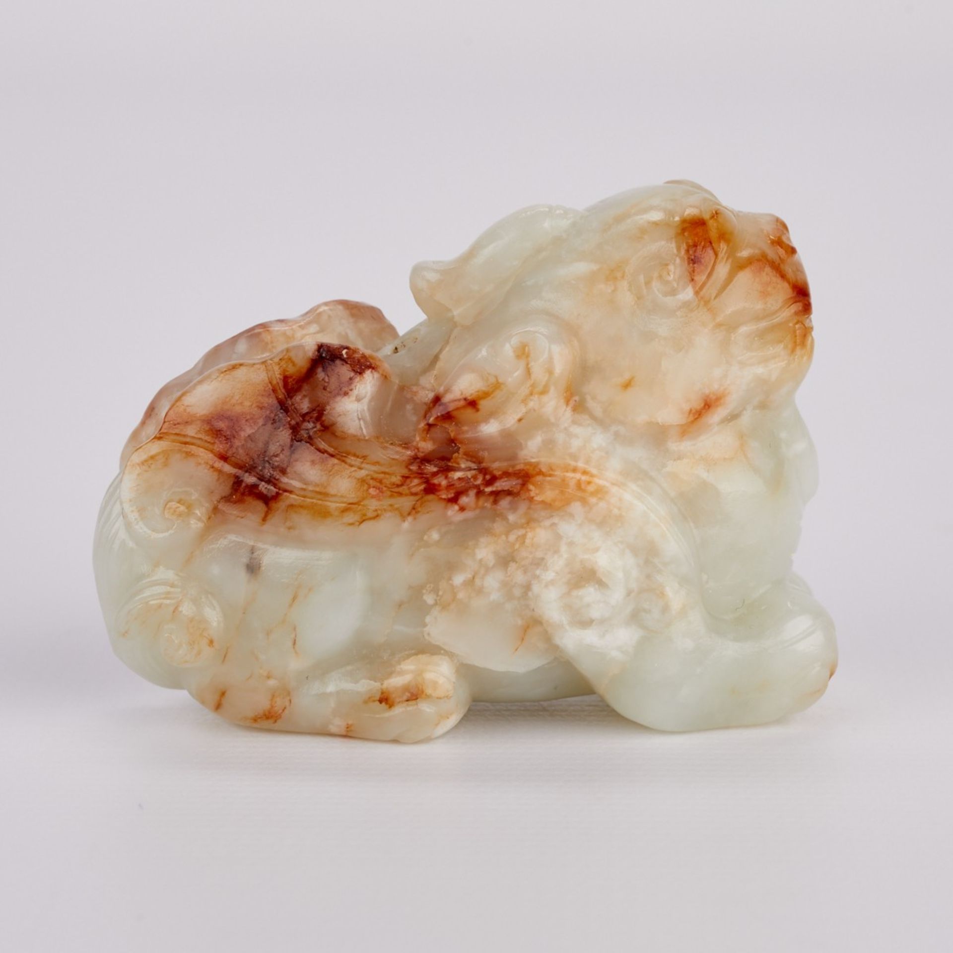 Modern Chinese Carved Jade Qilin - Bild 3 aus 5