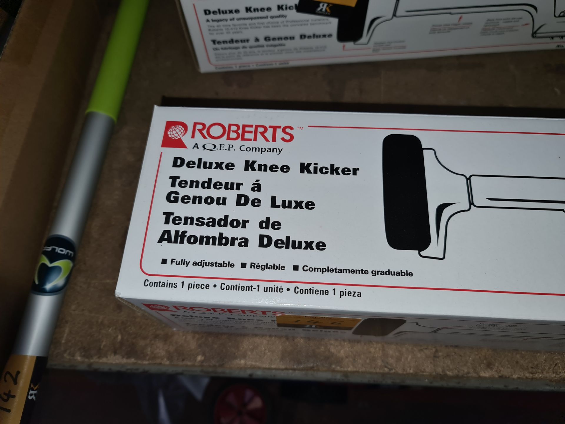 Roberts deluxe duty knee kicker, product code 10-412BKLots 31 - 328 comprise the total assets of a - Image 8 of 8