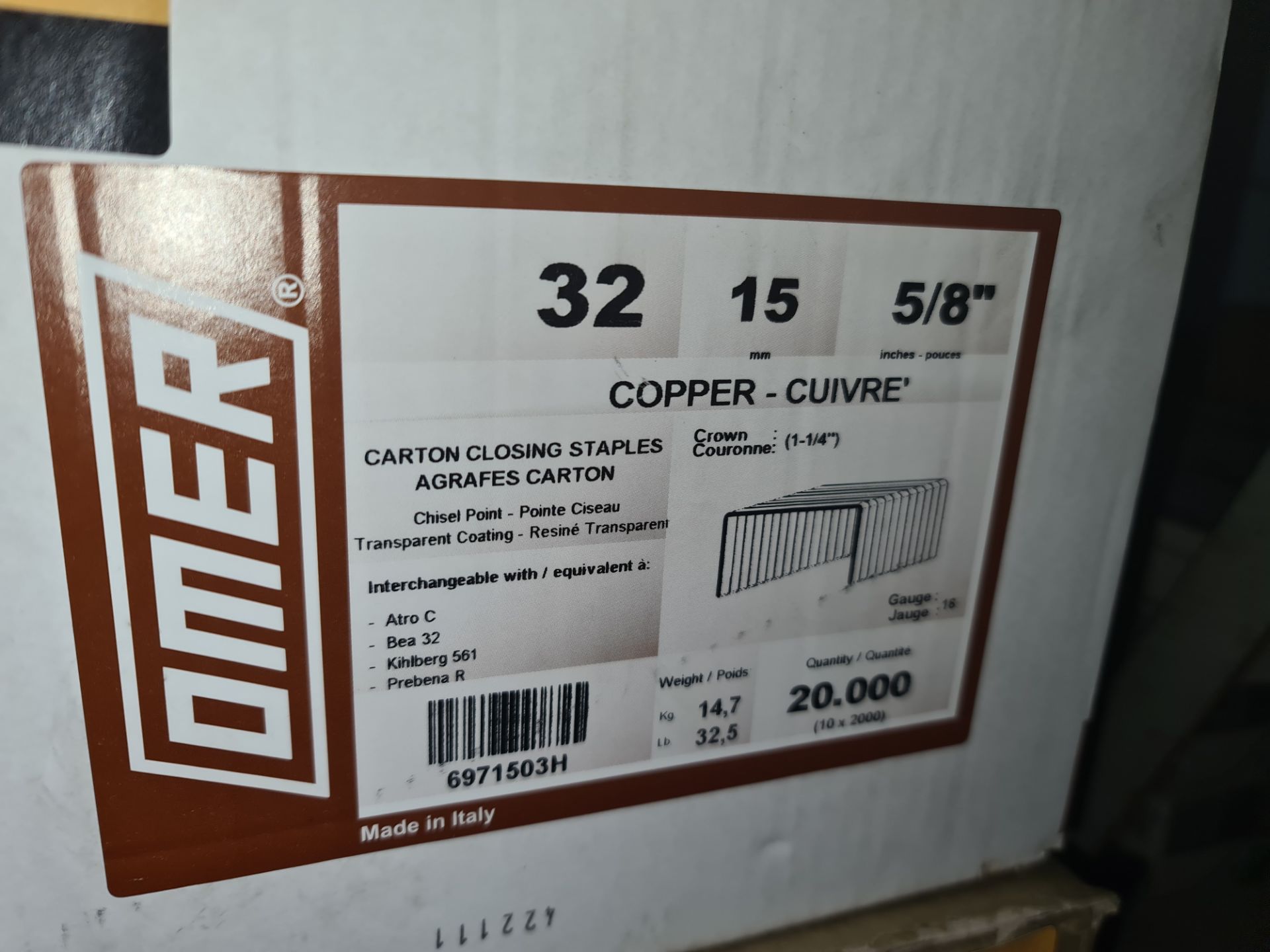 10 boxes of Omer carton closing staples, each box containing 2,000 series 32 15mm coppered - Image 3 of 3