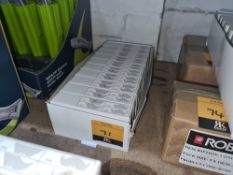 10 boxes of FF (Floorfit) blades, each box containing 100 universal trimming bladesLots 31 - 328