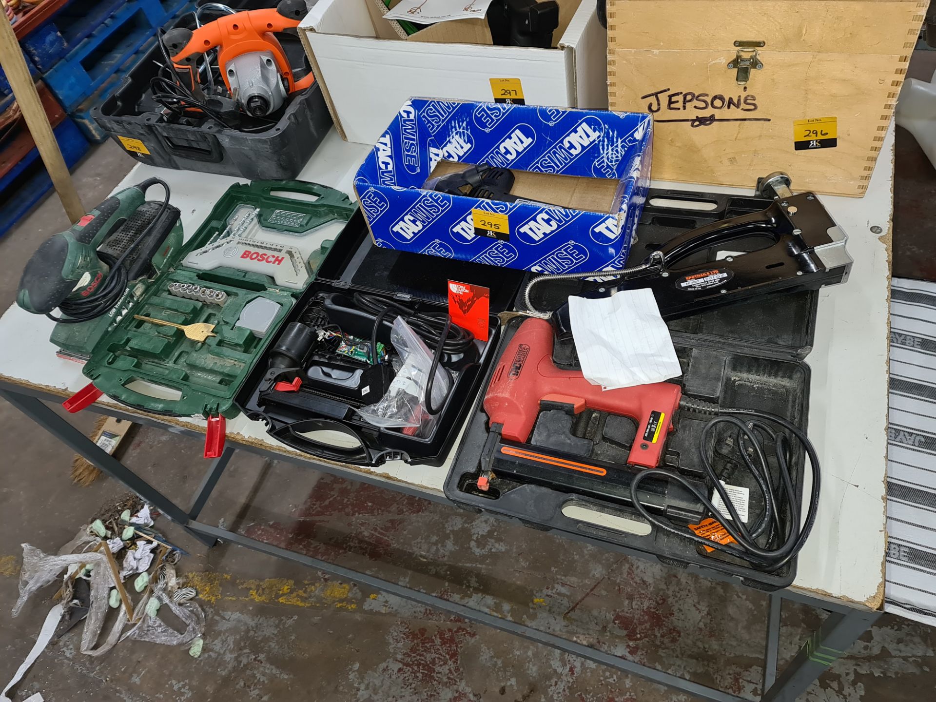 Quantity of assorted ex-display & used tools/accessoriesLots 31 - 328 comprise the total assets of a