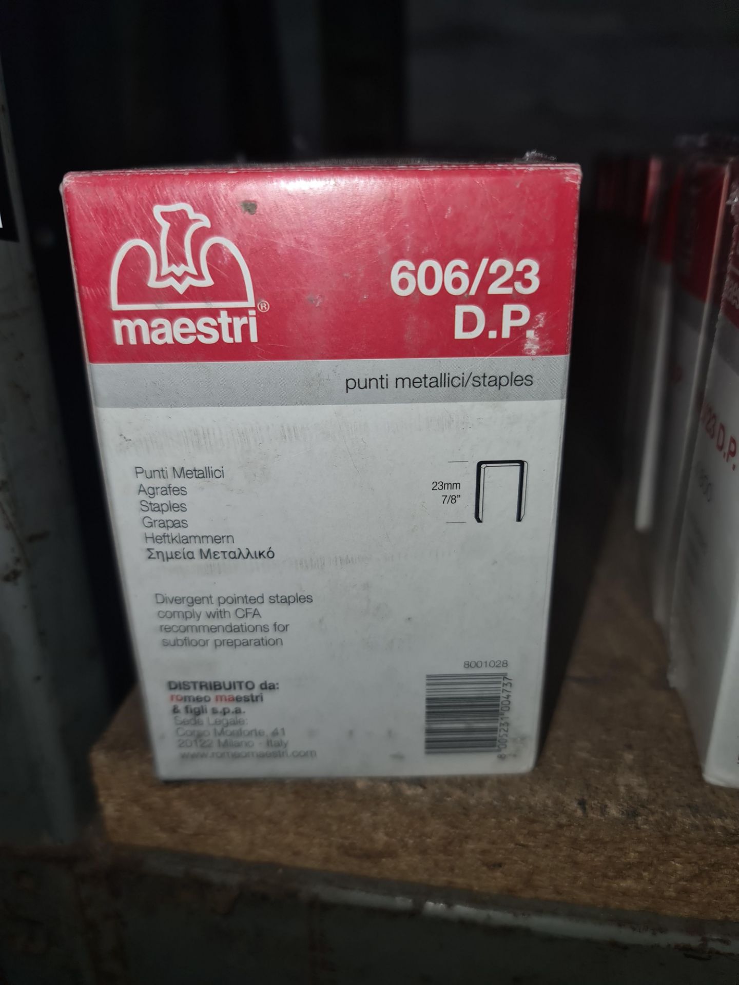 8 boxes of Maestri 606/23 DP staples, each box containing 4,800 staplesLots 31 - 328 comprise the - Image 3 of 3