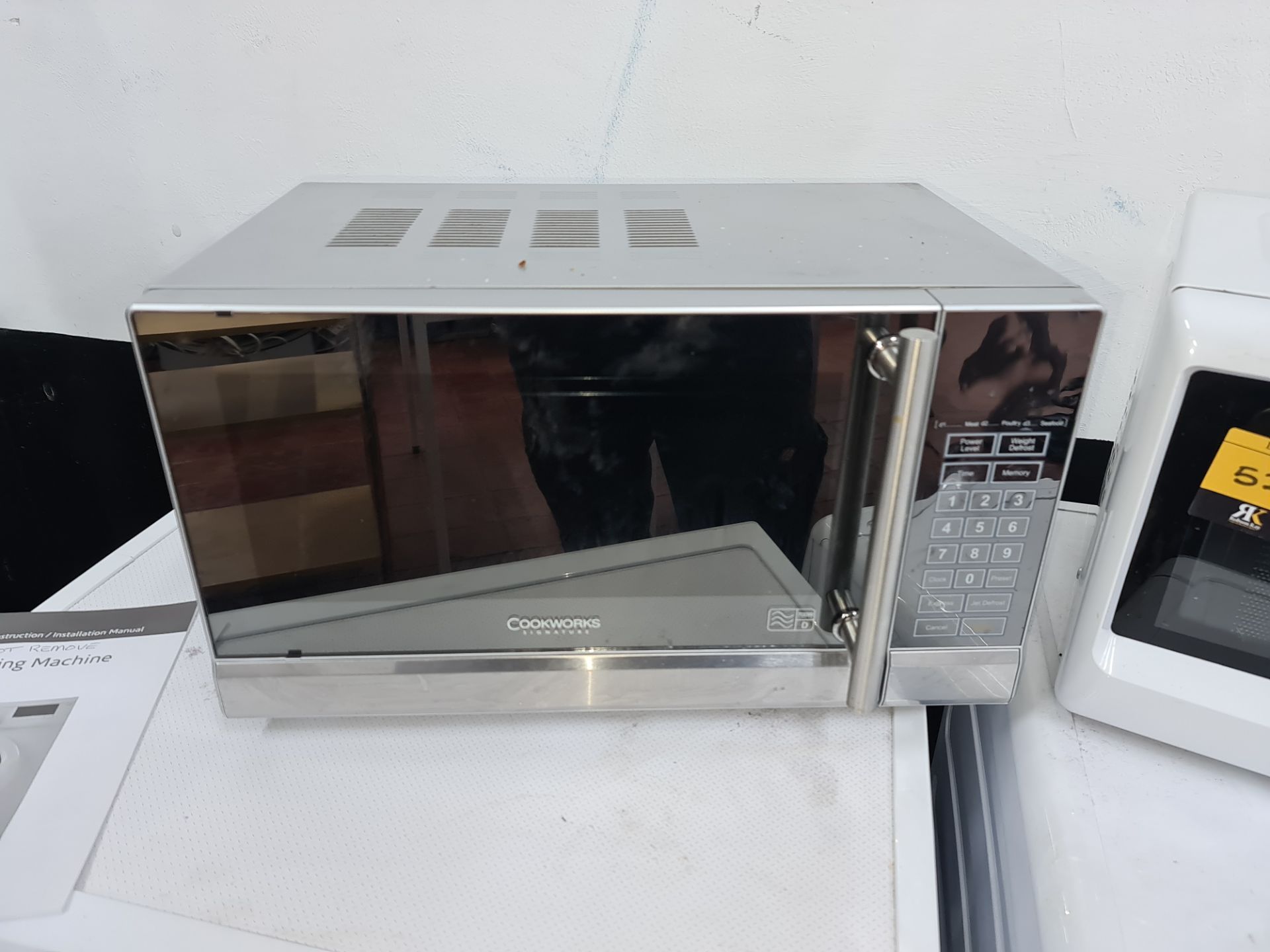 2 off assorted microwaves - Image 6 of 9