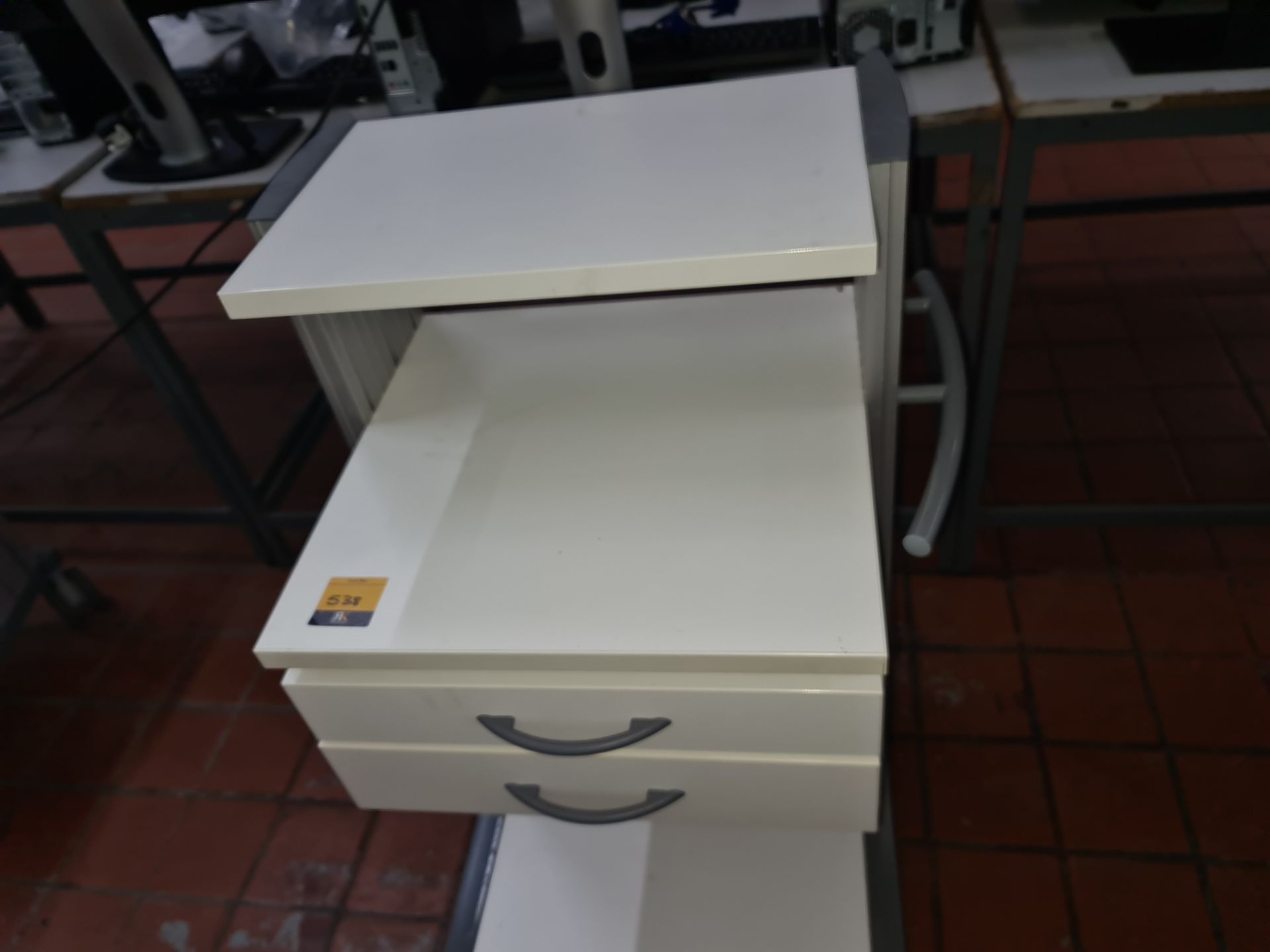 Mobile drawer unit - Image 3 of 5
