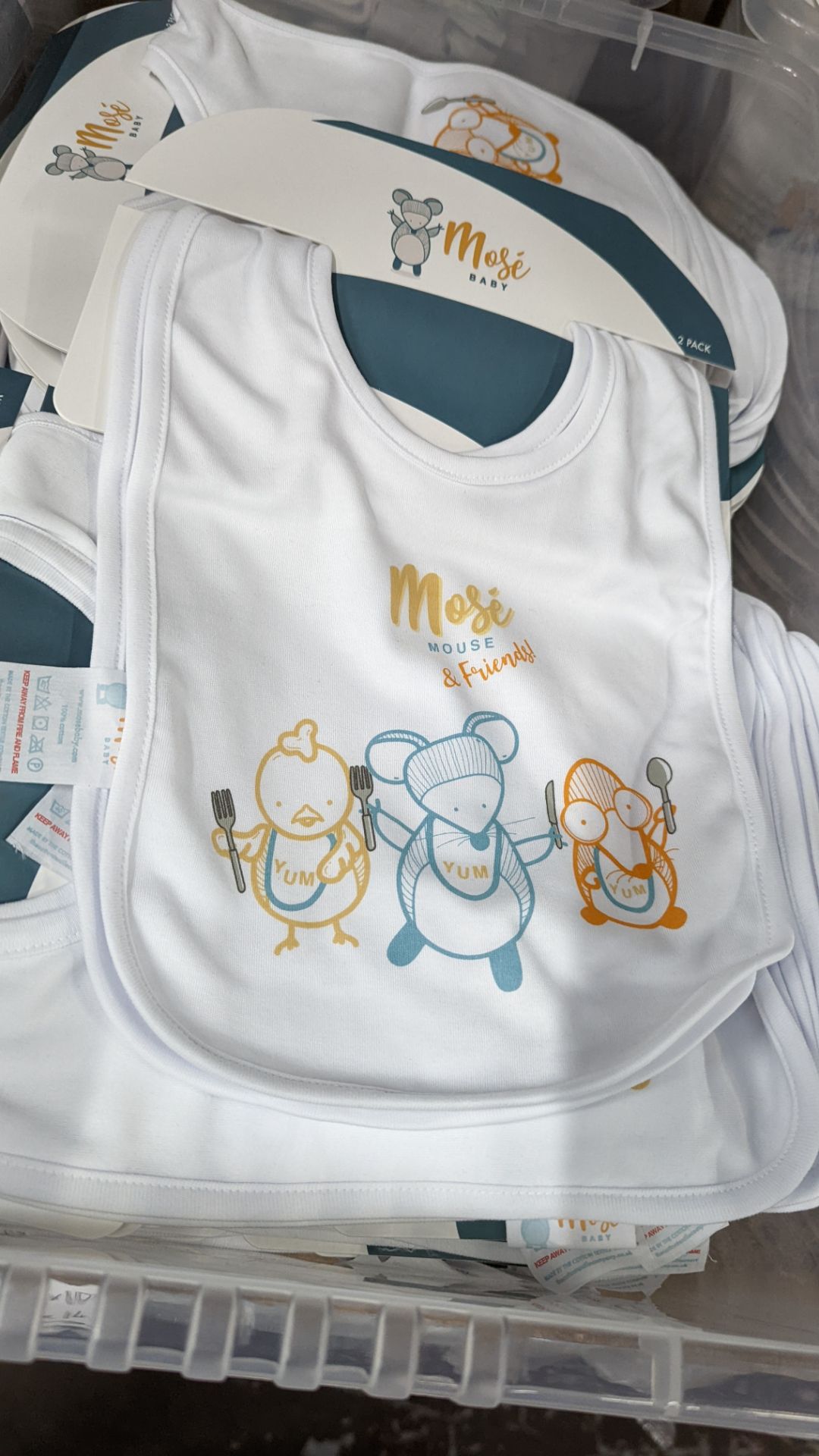 55 off Mosé Baby bibs twin packs. Retail price £10 per twin pack. Each twin pack comprises one pla - Image 4 of 4