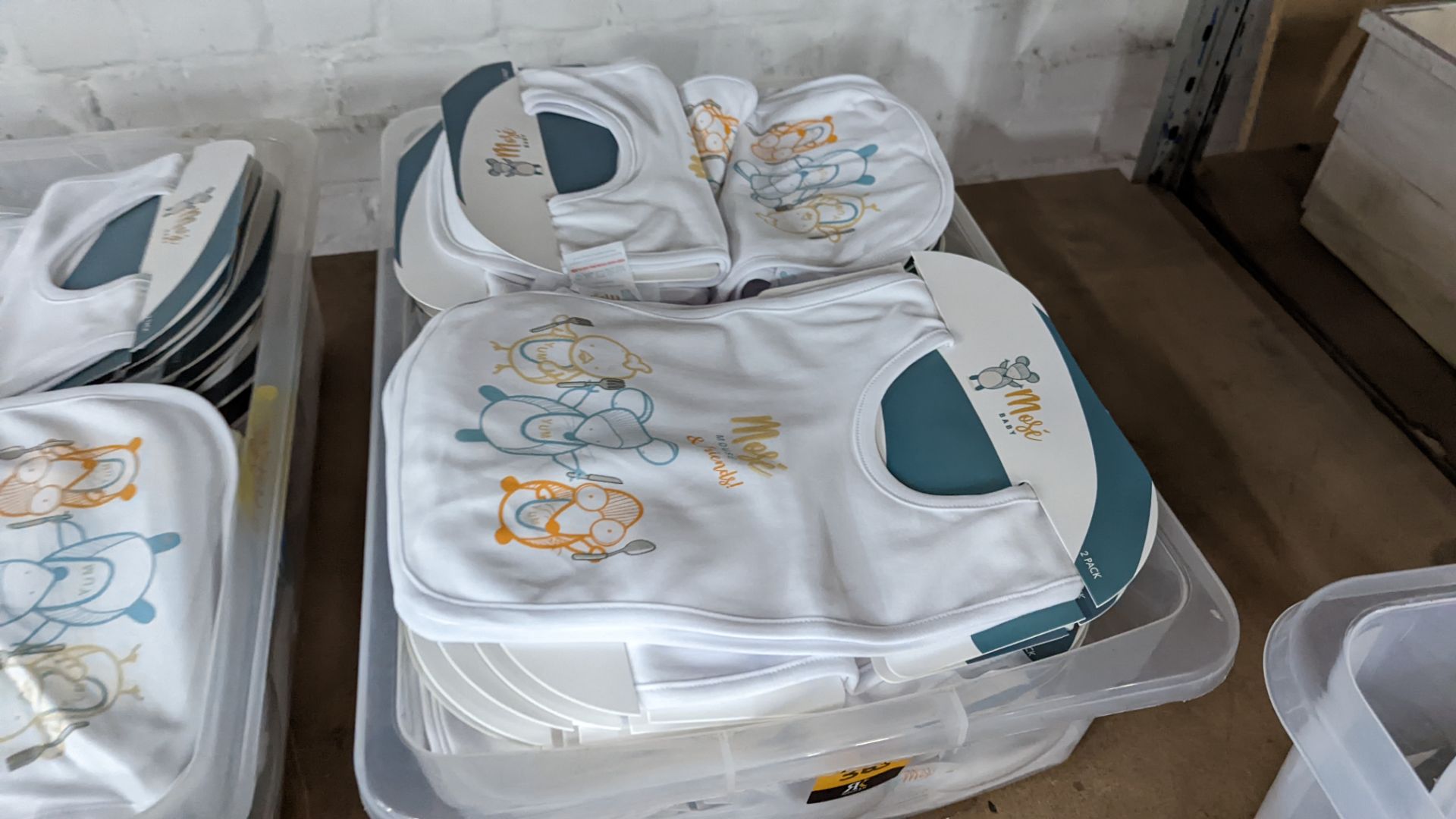 55 off Mosé Baby bibs twin packs. Retail price £10 per twin pack. Each twin pack comprises one pla - Image 3 of 5