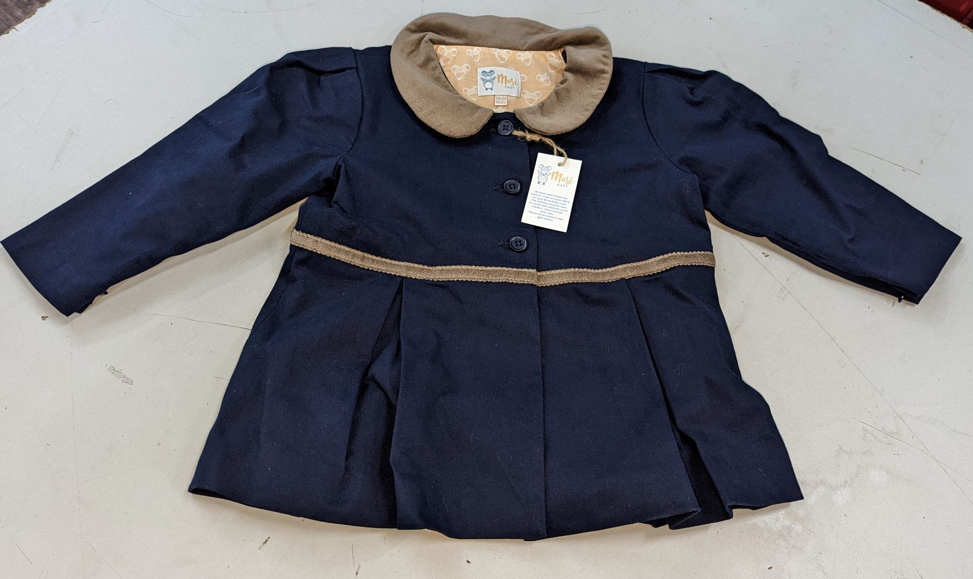 20 off Mosé Baby girl's dress coats in navy, with skirted design, velvet collar and waist trim plus