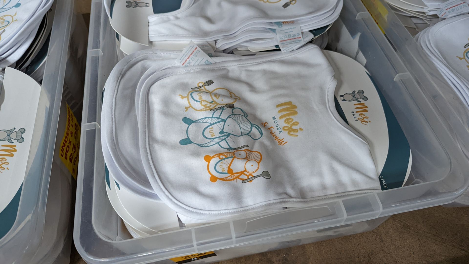 55 off Mosé Baby bibs twin packs. Retail price £10 per twin pack. Each twin pack comprises one pla - Image 3 of 4