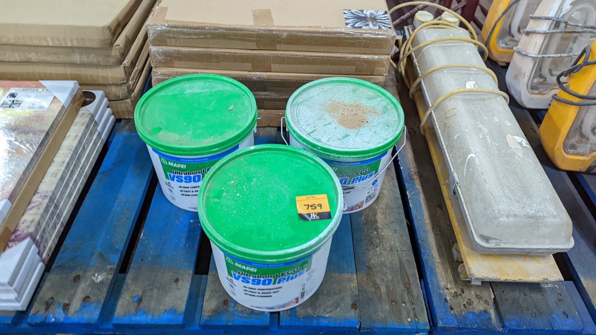 3 off 5kg tubs of Mapei Ultrabond Eco VS90 Plus - Image 2 of 5