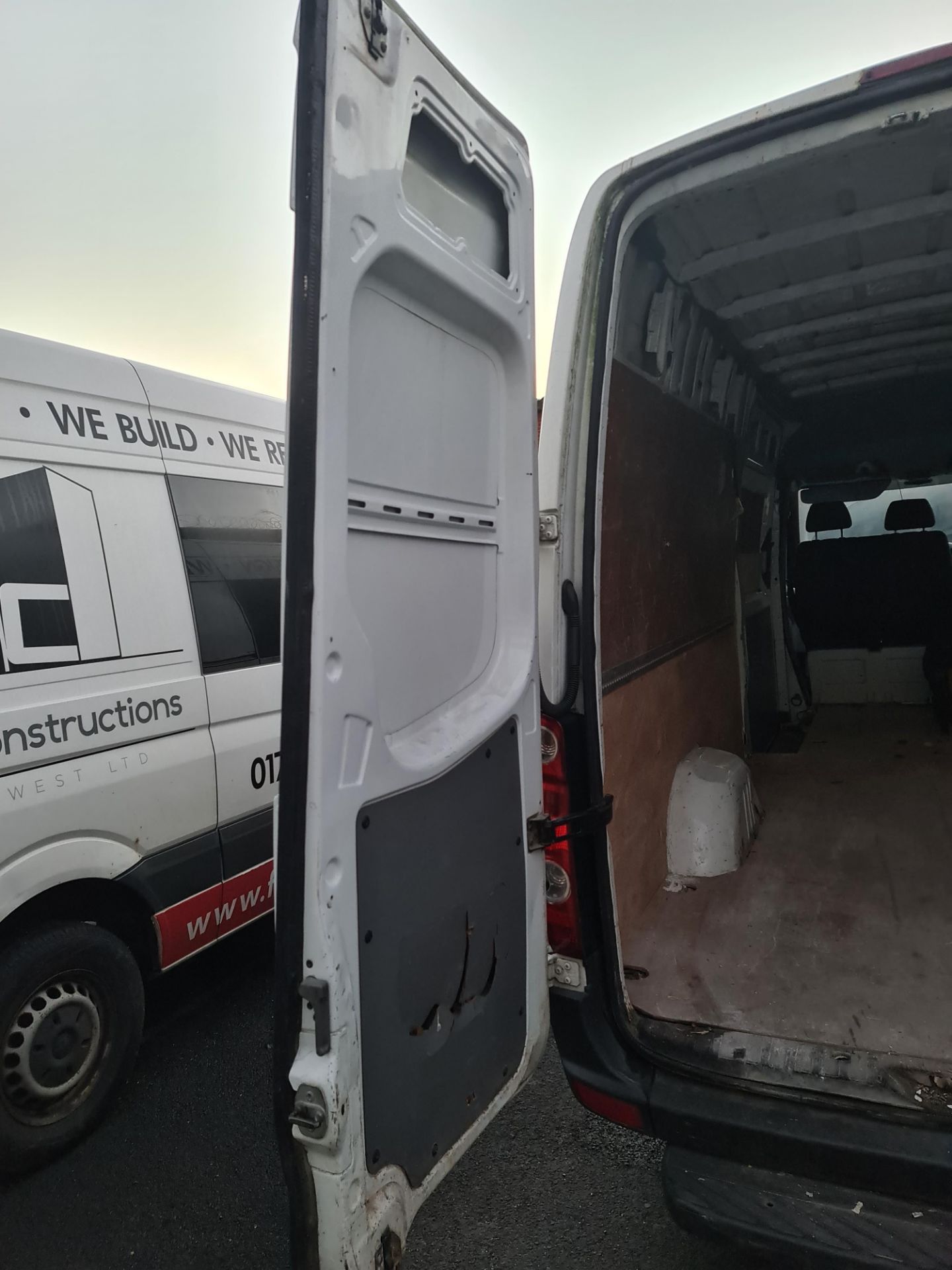 2013 Volkswagen Crafter CR35 TDI 109 LWB panel van - Image 29 of 30