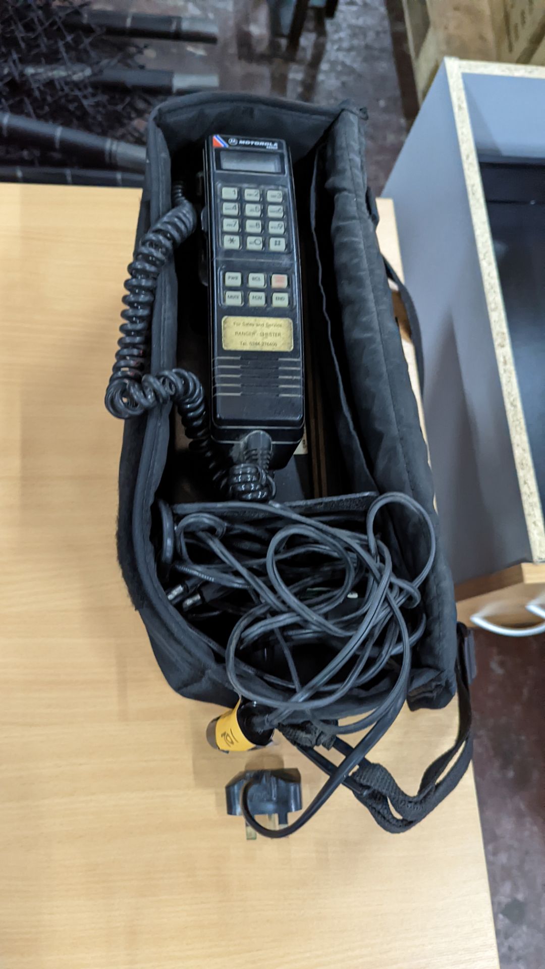 Vintage Motorola 4800X mobile phone system with carry case - Image 2 of 5