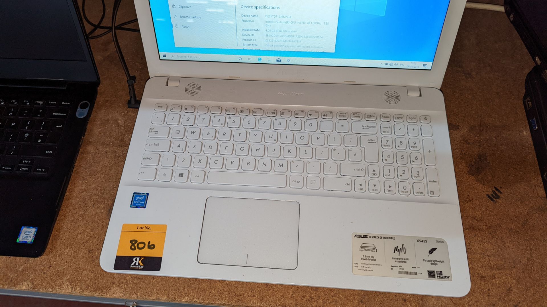 Asus model X5415 white notebook computer with Pentium processor & 4GB RAM. This lot also includes a - Image 6 of 9