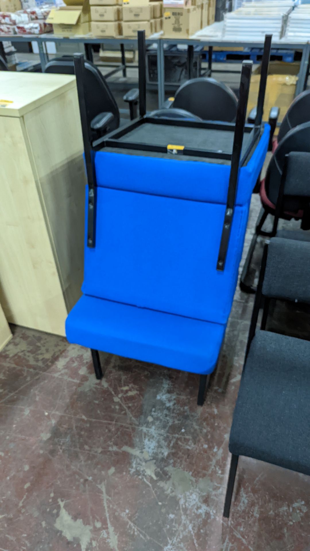 Pair of royal blue fabric visitor's/reception chairs - Image 2 of 6