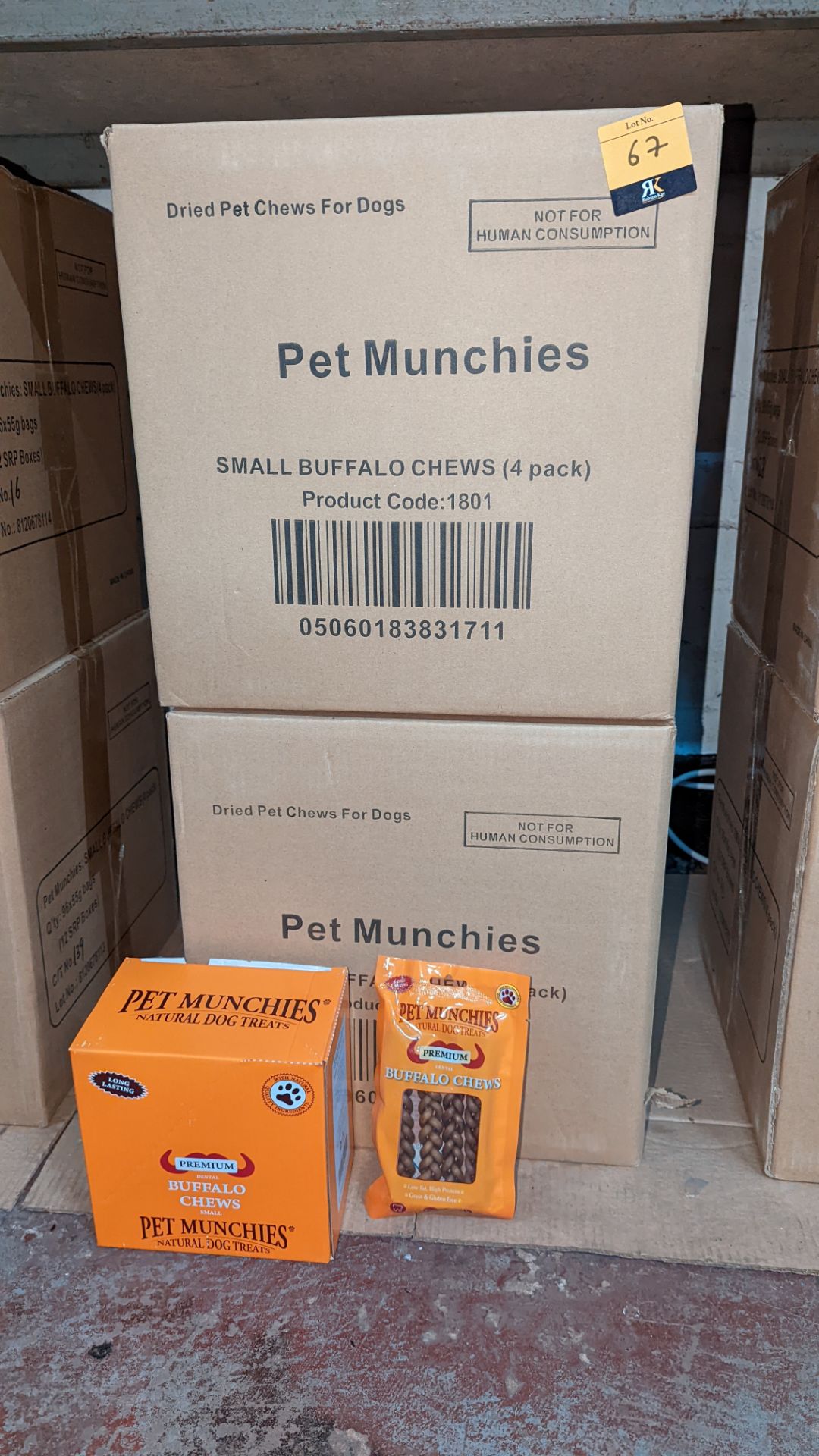 Pet Munchies dried pet chews for dogs. This lot consists of a total of 24 orange retail display box - Image 2 of 3