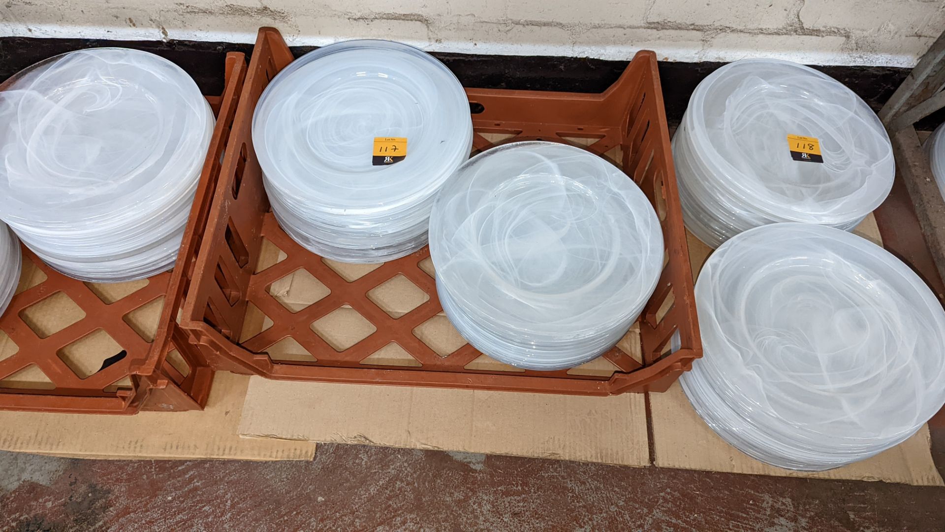 30 off patterned white/clear glass plates each circa 33cm diameter