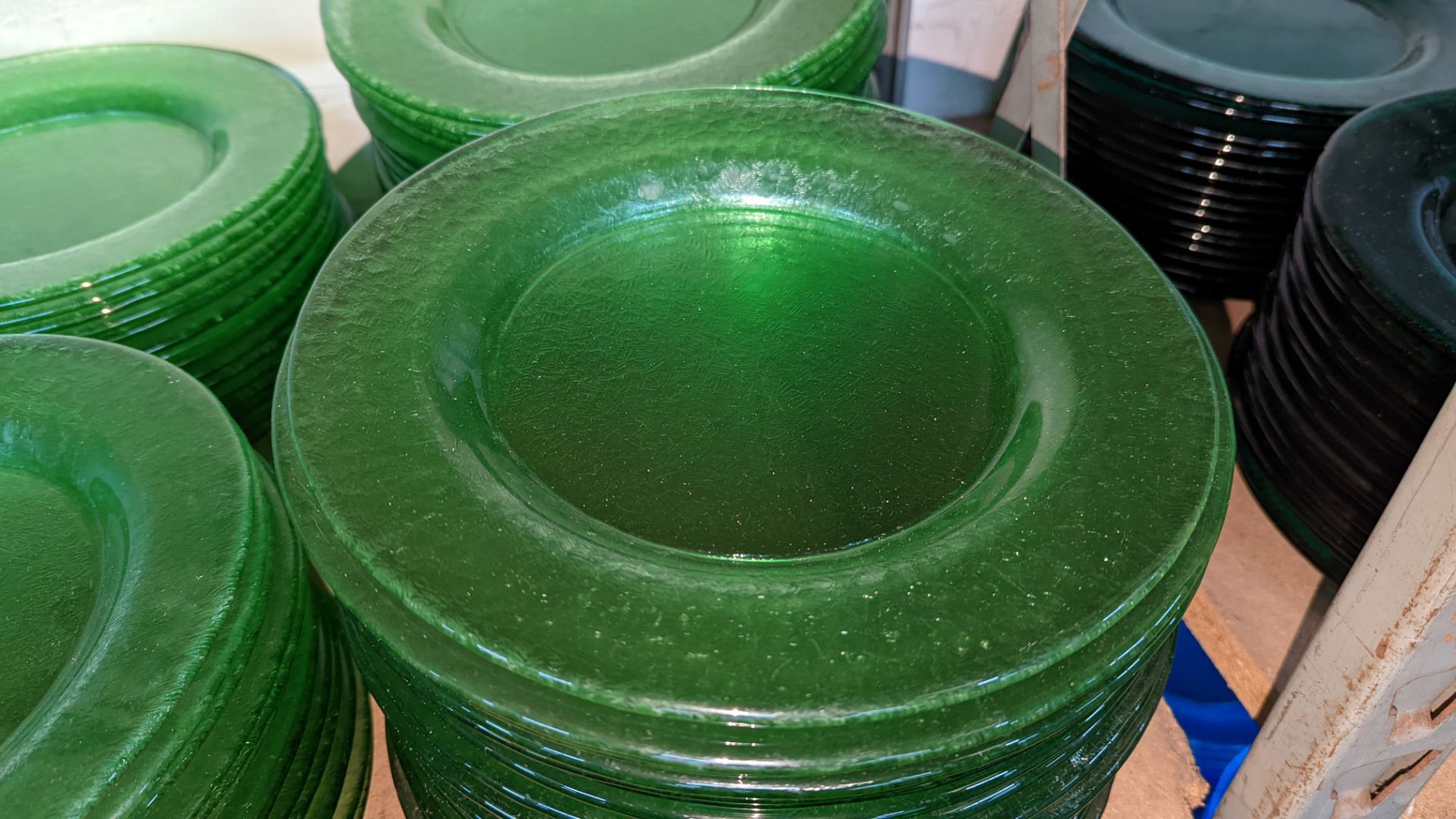 75 off green glass plates each measuring approximately 27cm diameter - Image 3 of 3