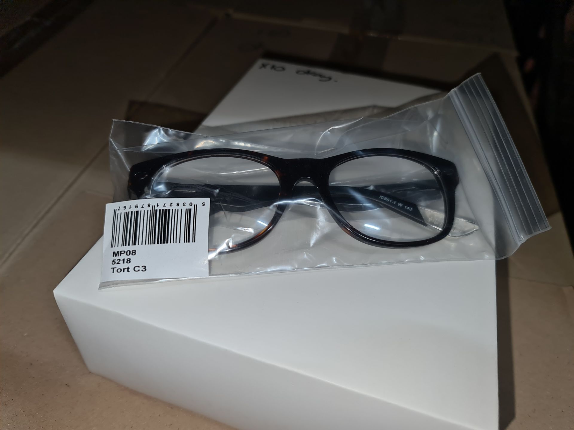 440,000 Prescription Glasses Frames: The total stock of frames from DD Frames Ltd in administration - Image 55 of 221