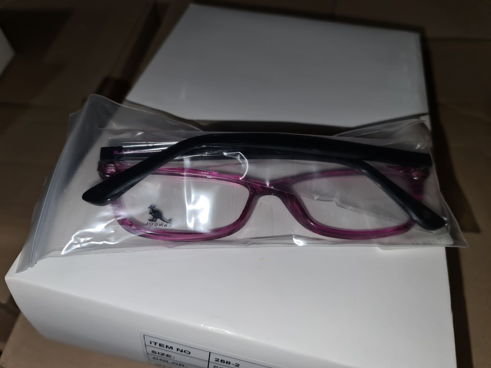 440,000 Prescription Glasses Frames: The total stock of frames from DD Frames Ltd in administration - Image 117 of 221