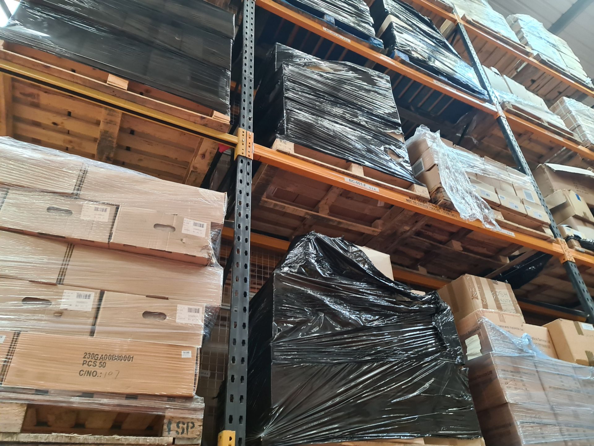 440,000 Prescription Glasses Frames: The total stock of frames from DD Frames Ltd in administration - Image 203 of 221