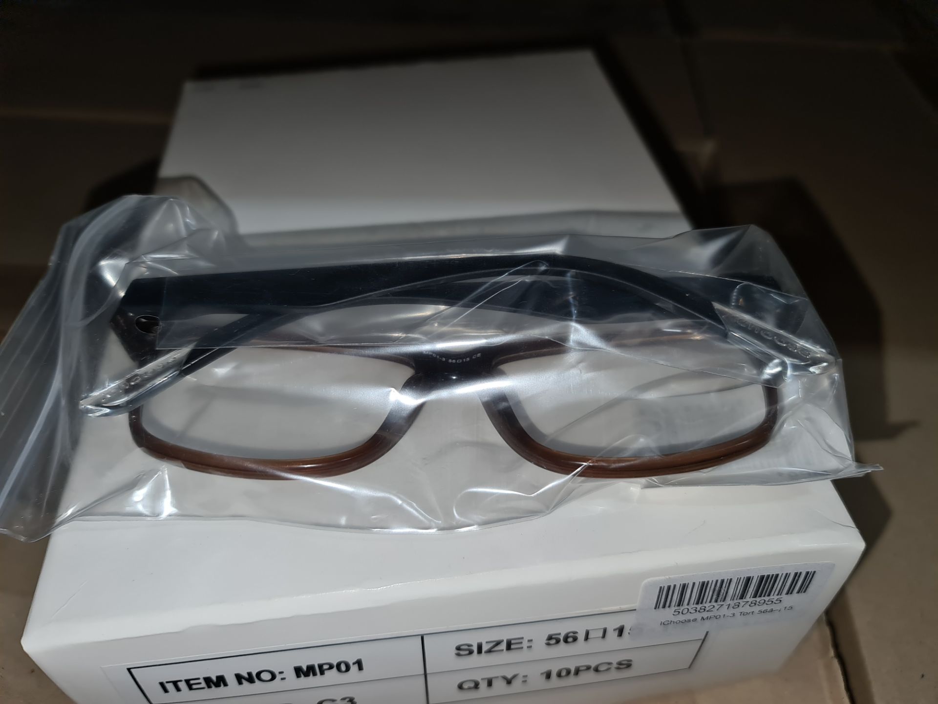 440,000 Prescription Glasses Frames: The total stock of frames from DD Frames Ltd in administration - Image 56 of 221