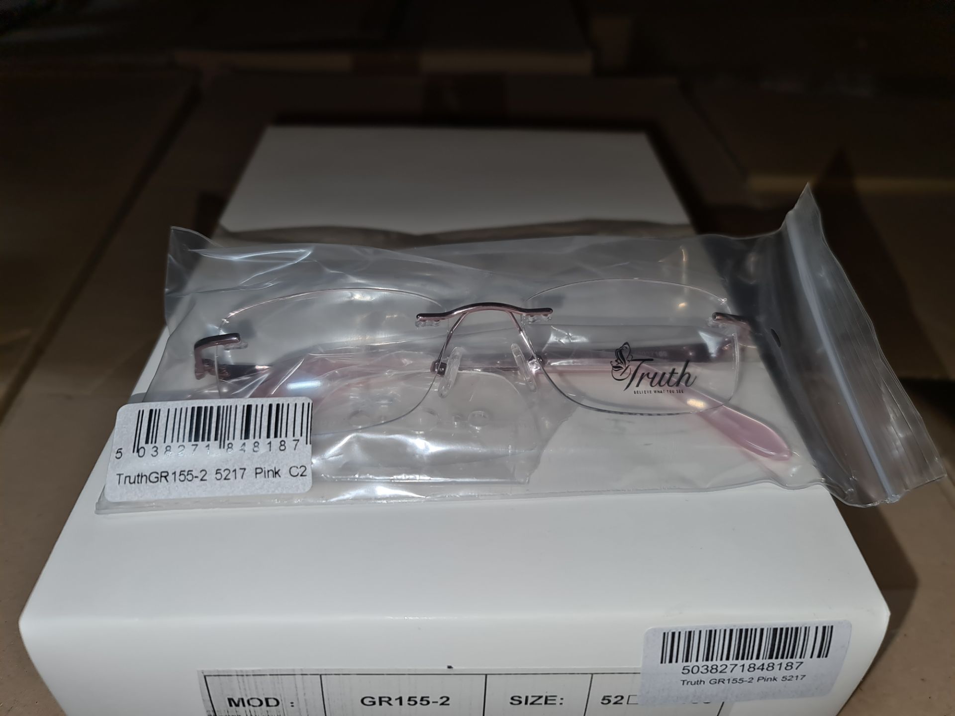 440,000 Prescription Glasses Frames: The total stock of frames from DD Frames Ltd in administration - Image 28 of 221