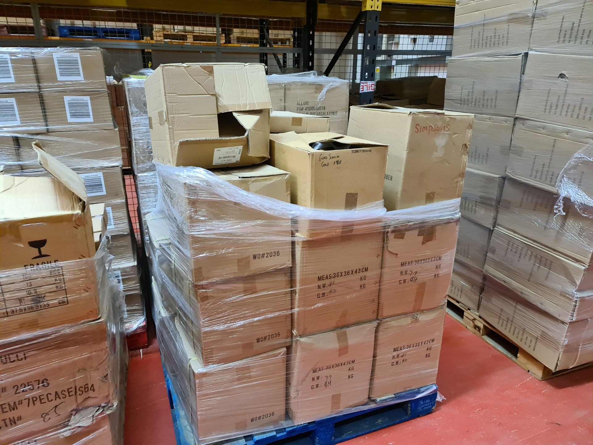 440,000 Prescription Glasses Frames: The total stock of frames from DD Frames Ltd in administration - Image 195 of 221