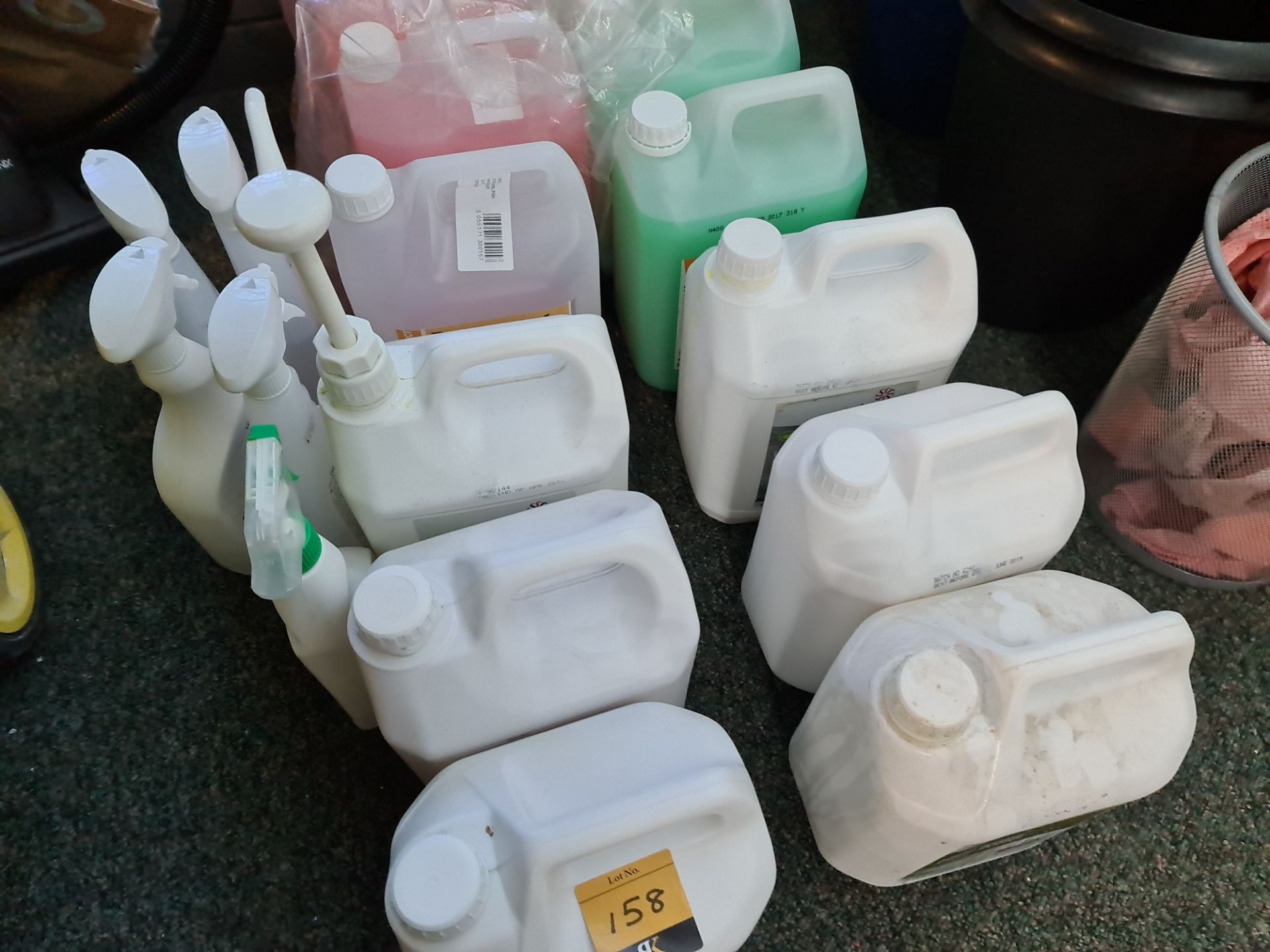Quantity of assorted cleaning fluids including High Traffic Floor Polish, detergent, handwashing lot - Image 3 of 5